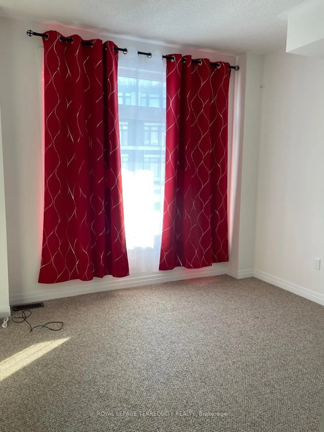 475 Provident Way #28