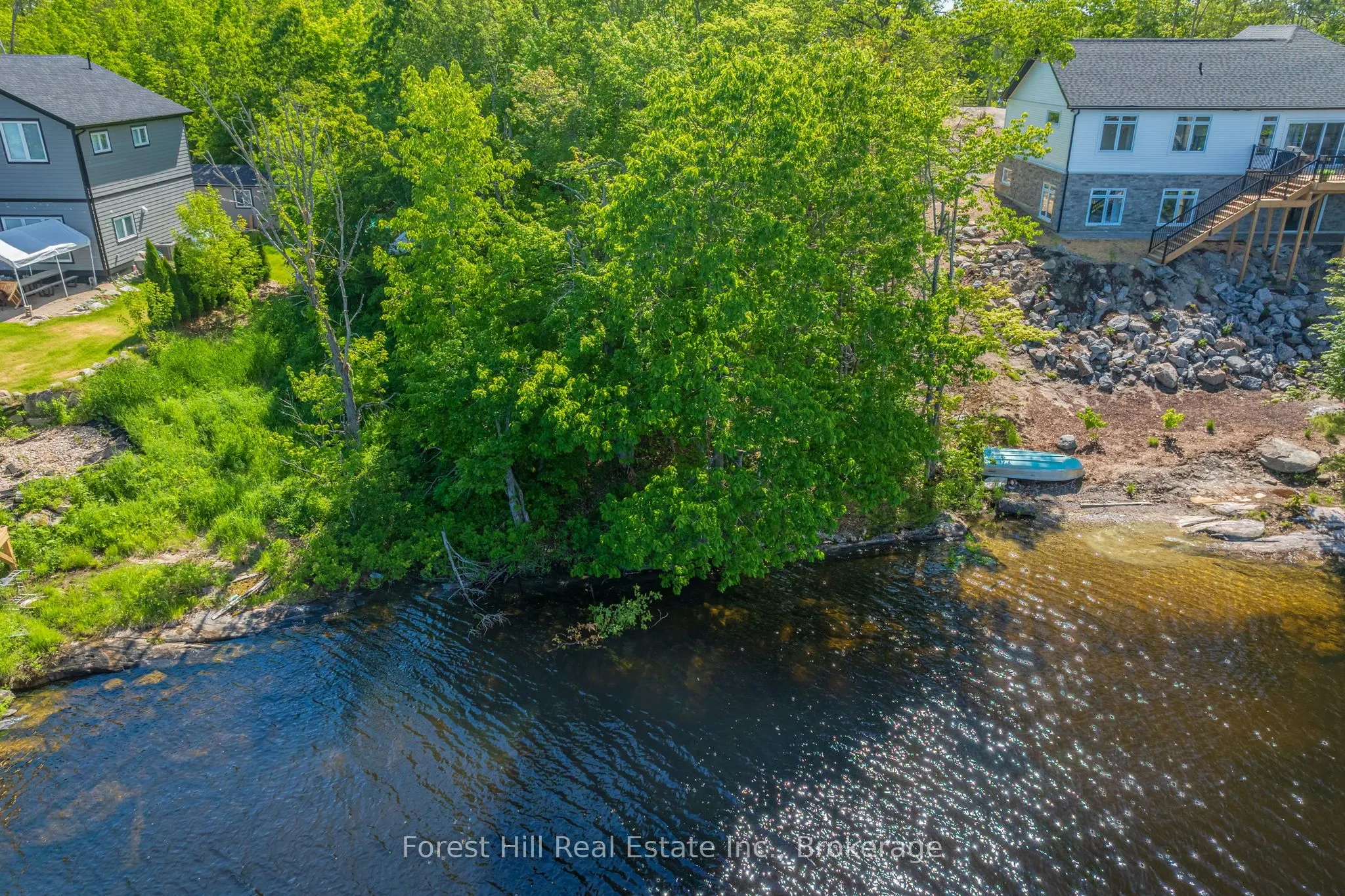 18 Hawkins Point Road