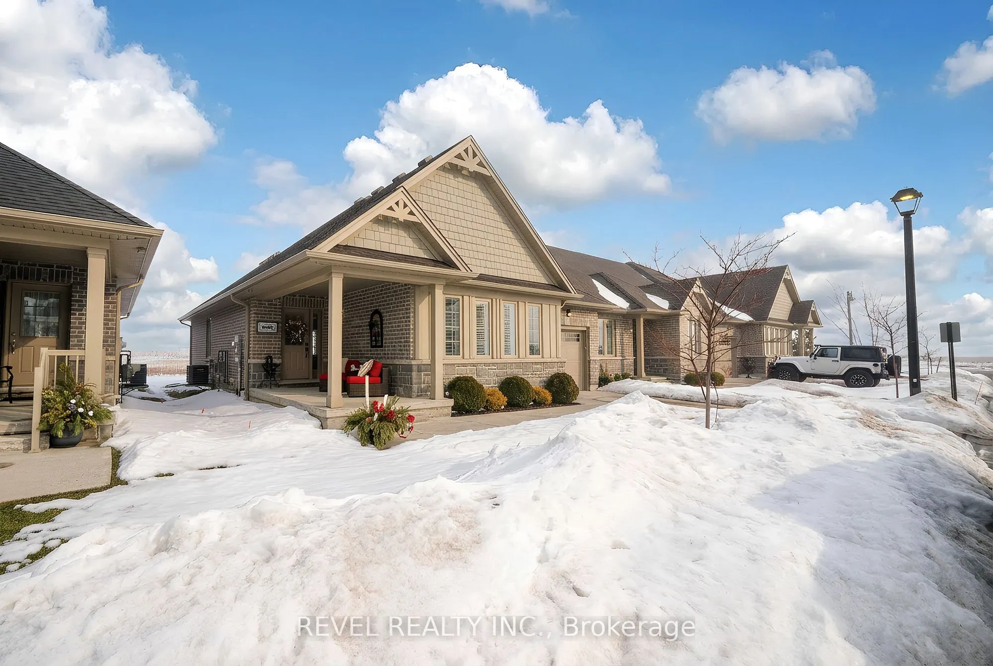 261 Schooner Drive