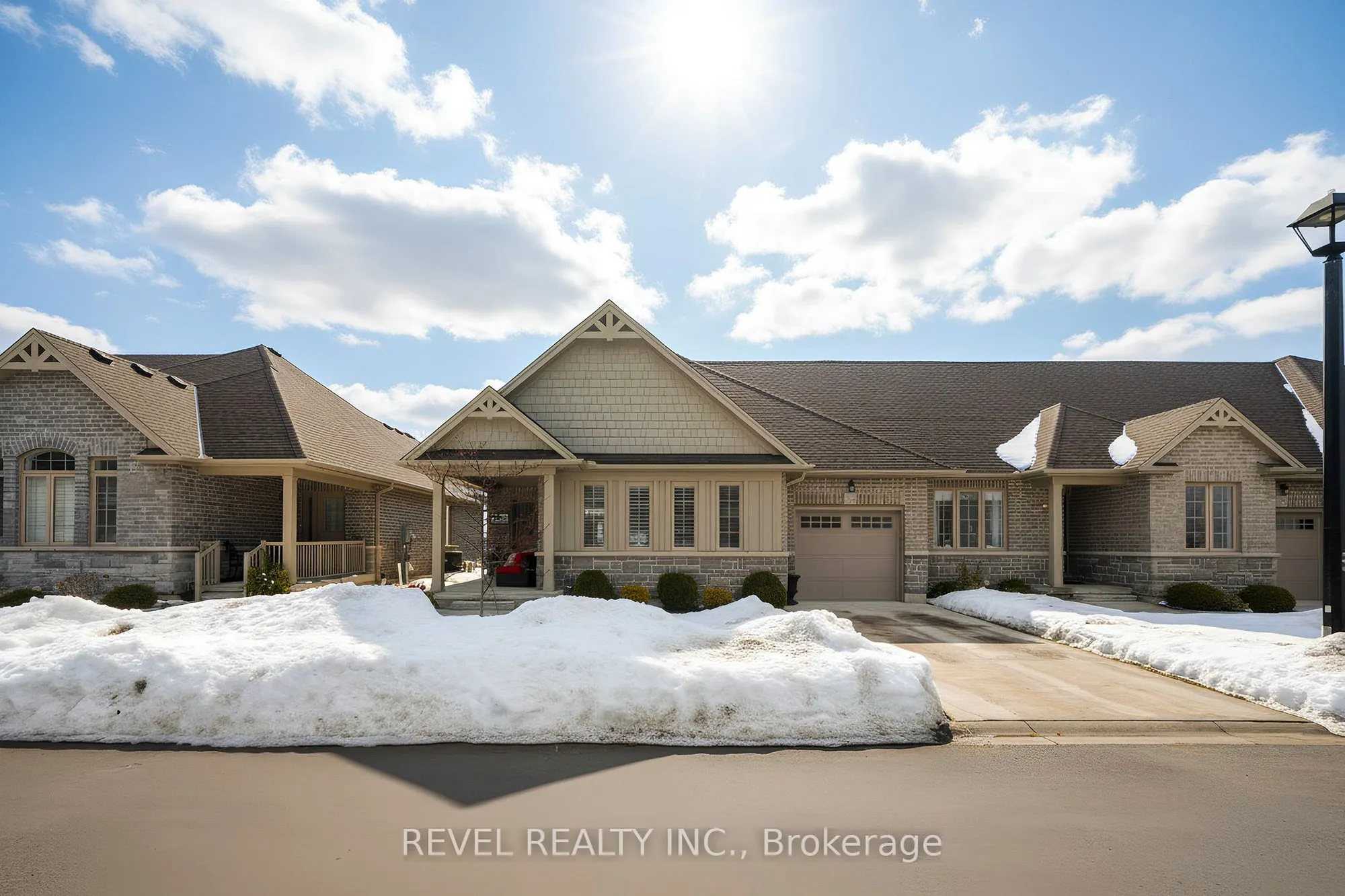 261 Schooner Drive
