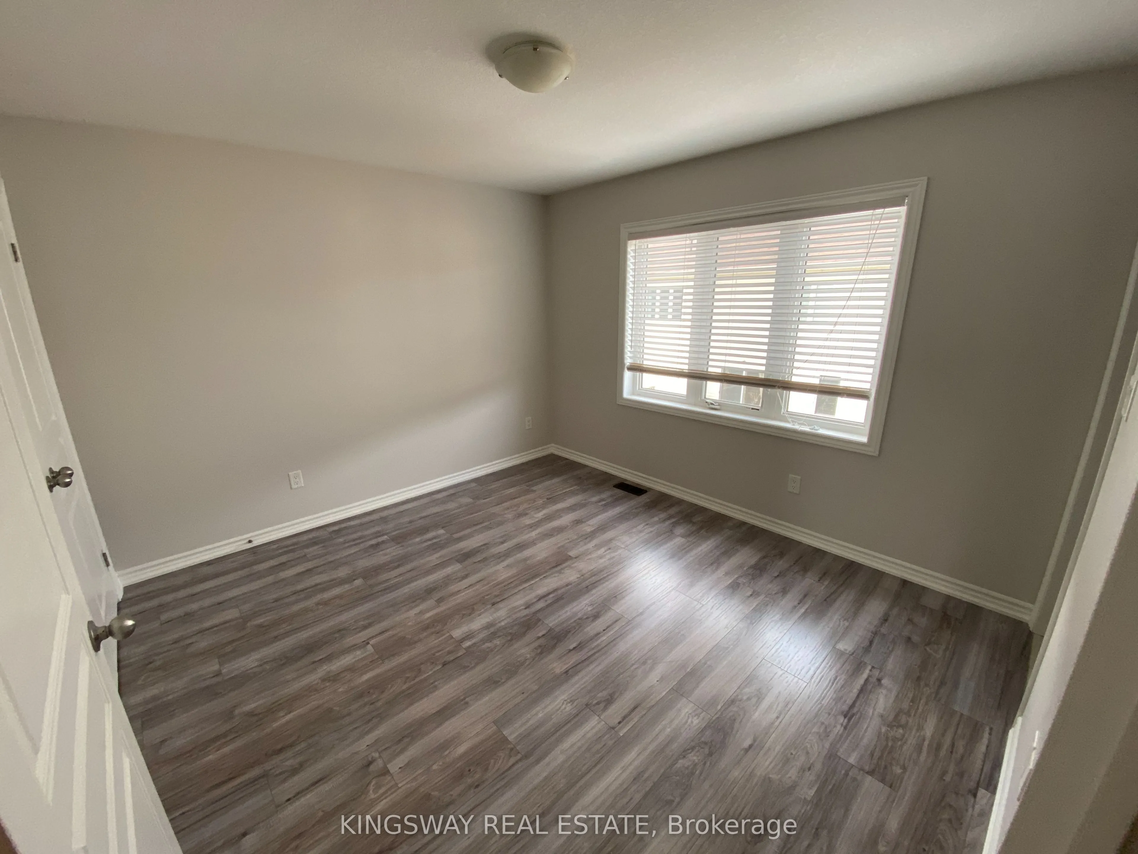 16 Kenridge Terrace