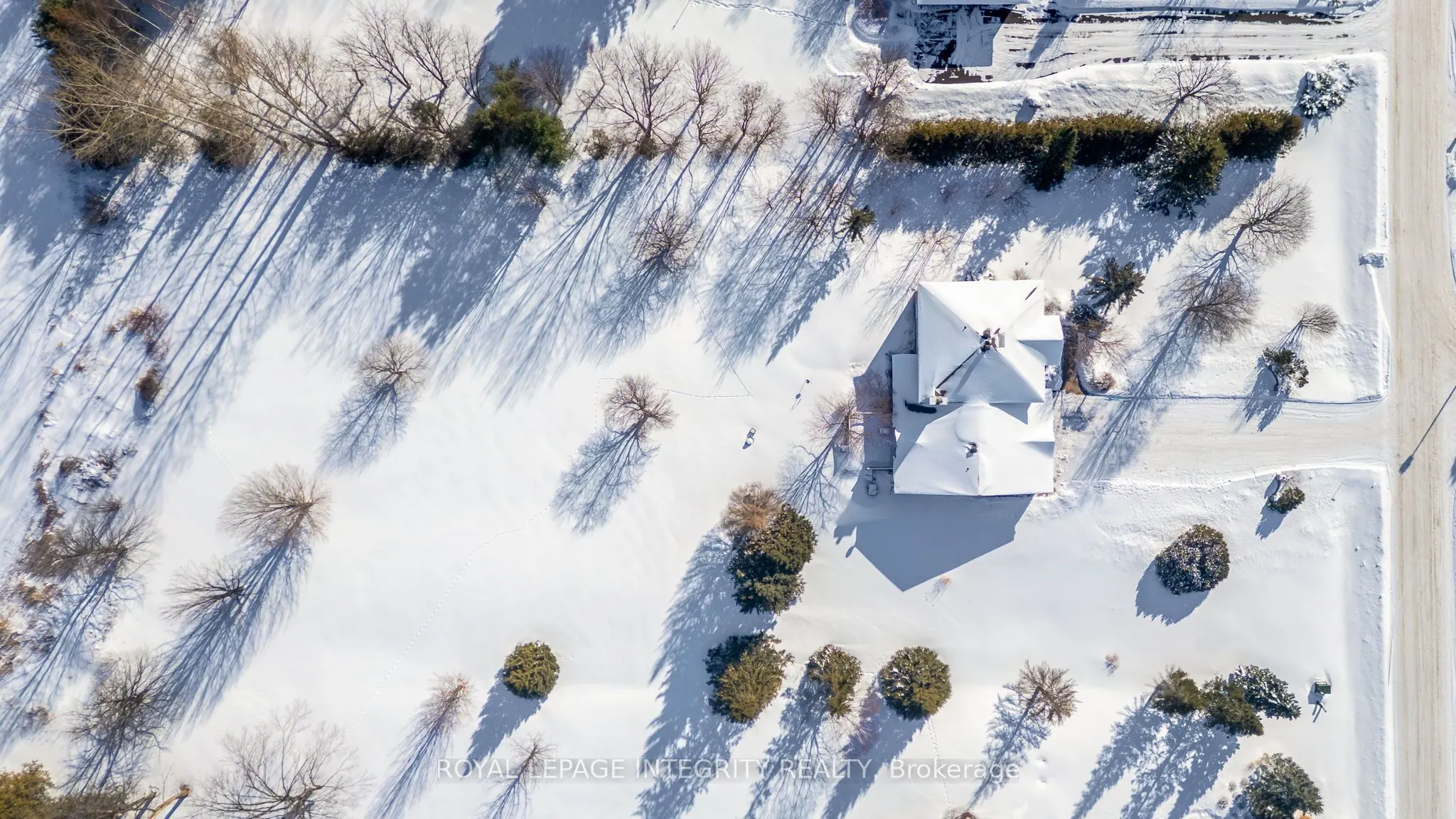 6 Marchbrook Circle