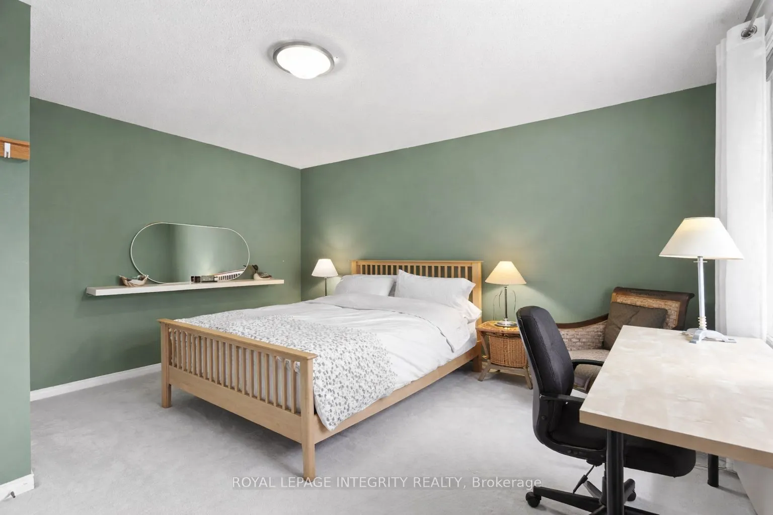 6 Marchbrook Circle