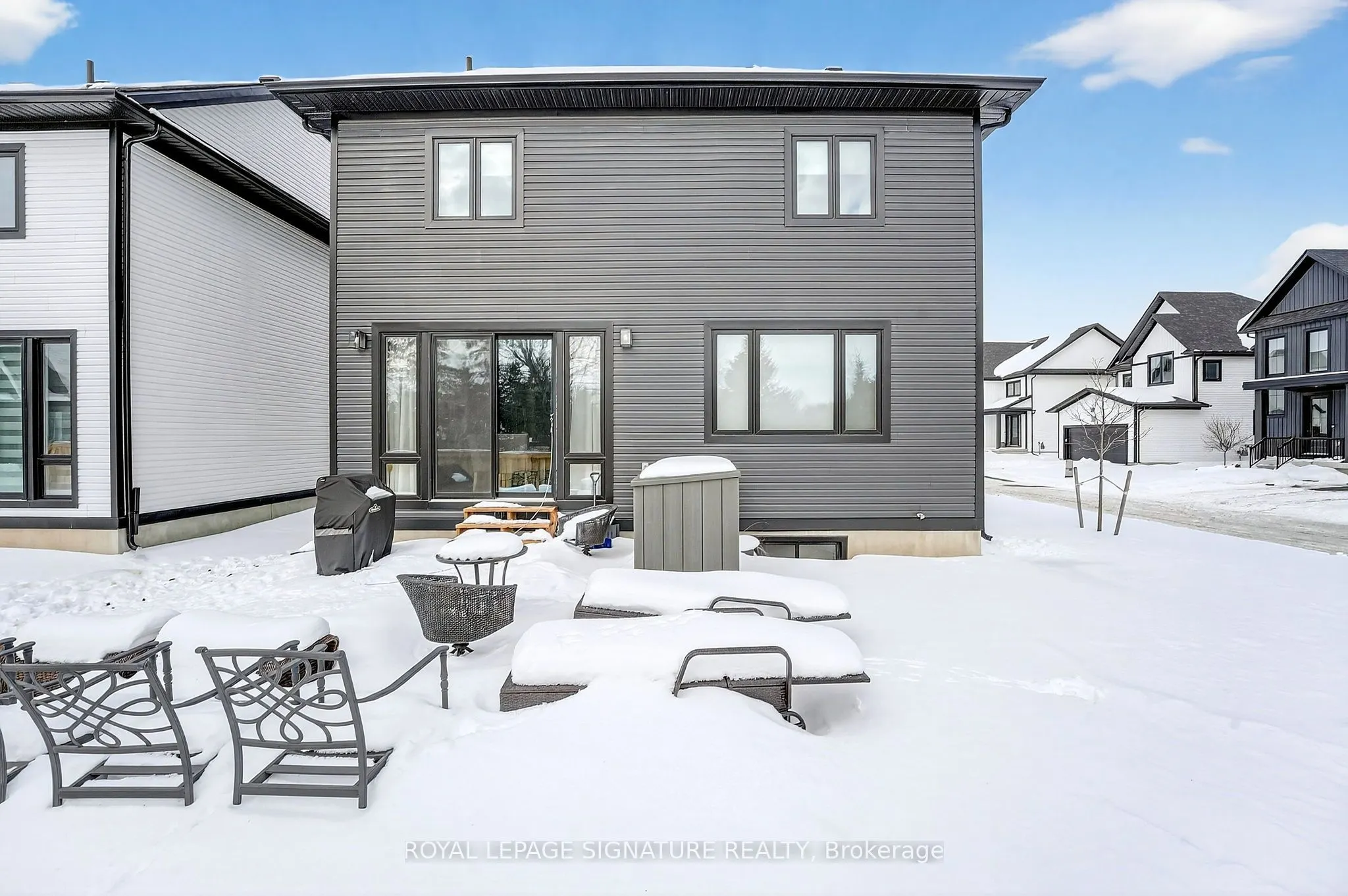 297 Whiting Street #11