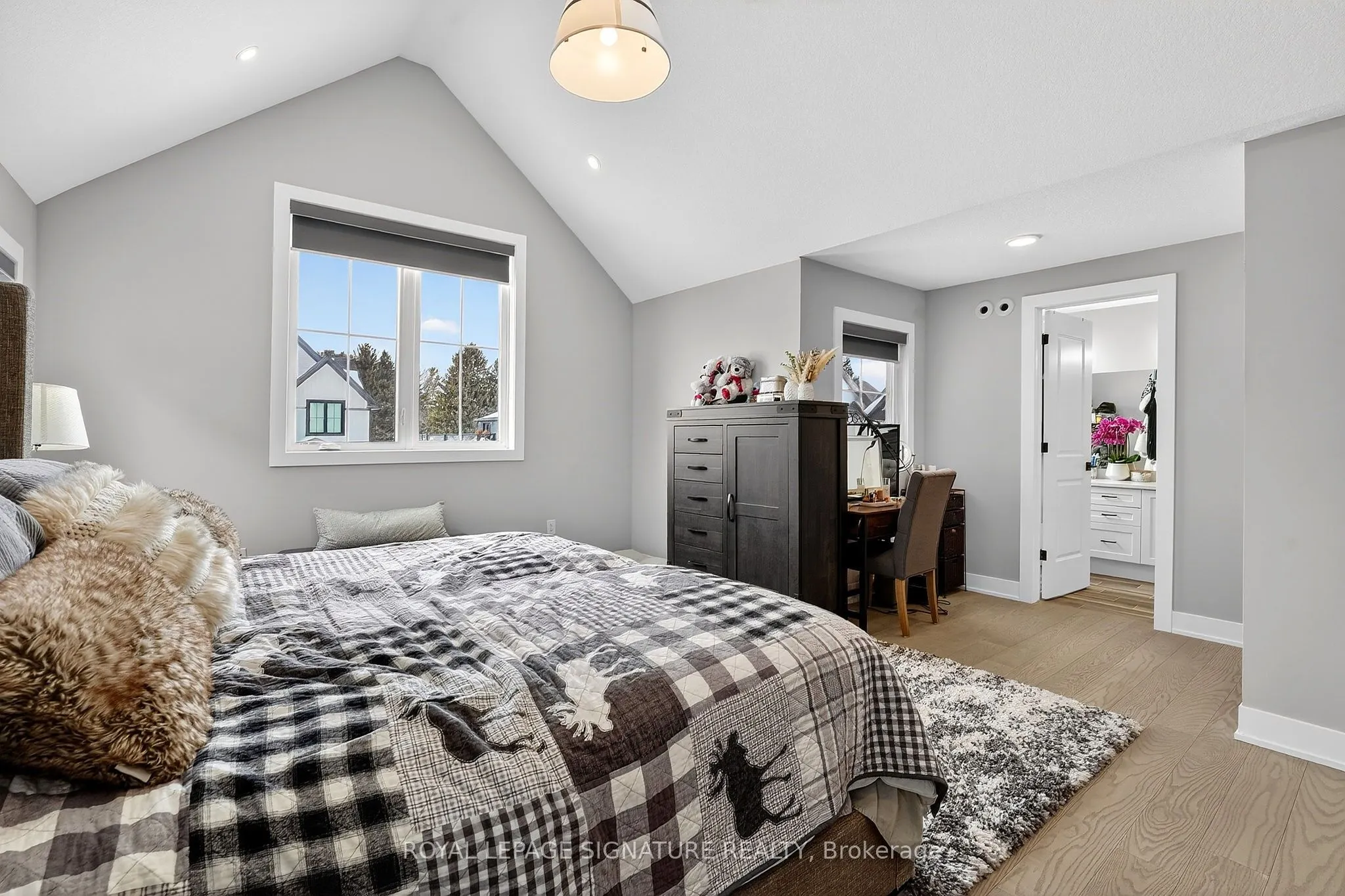297 Whiting Street #11