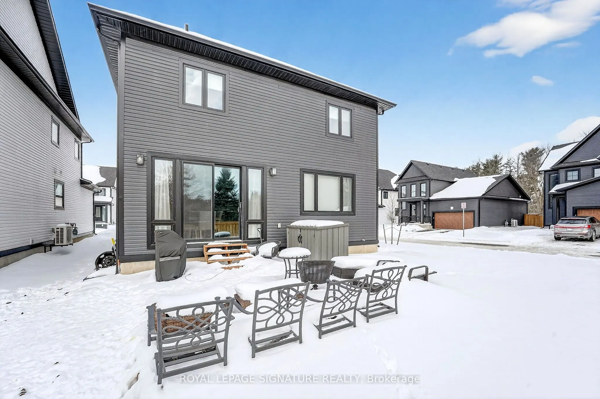 297 Whiting Street #11