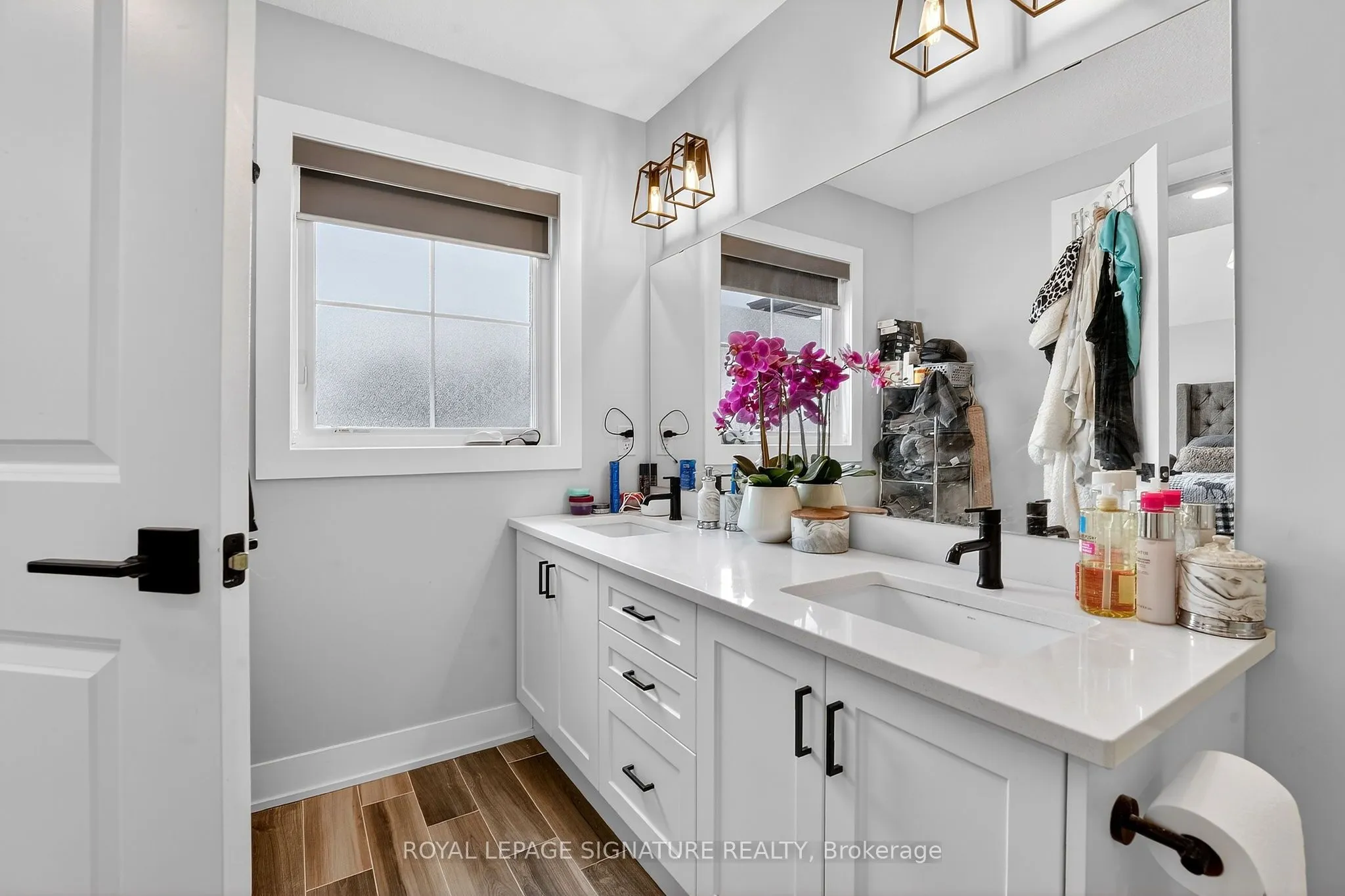 297 Whiting Street #11