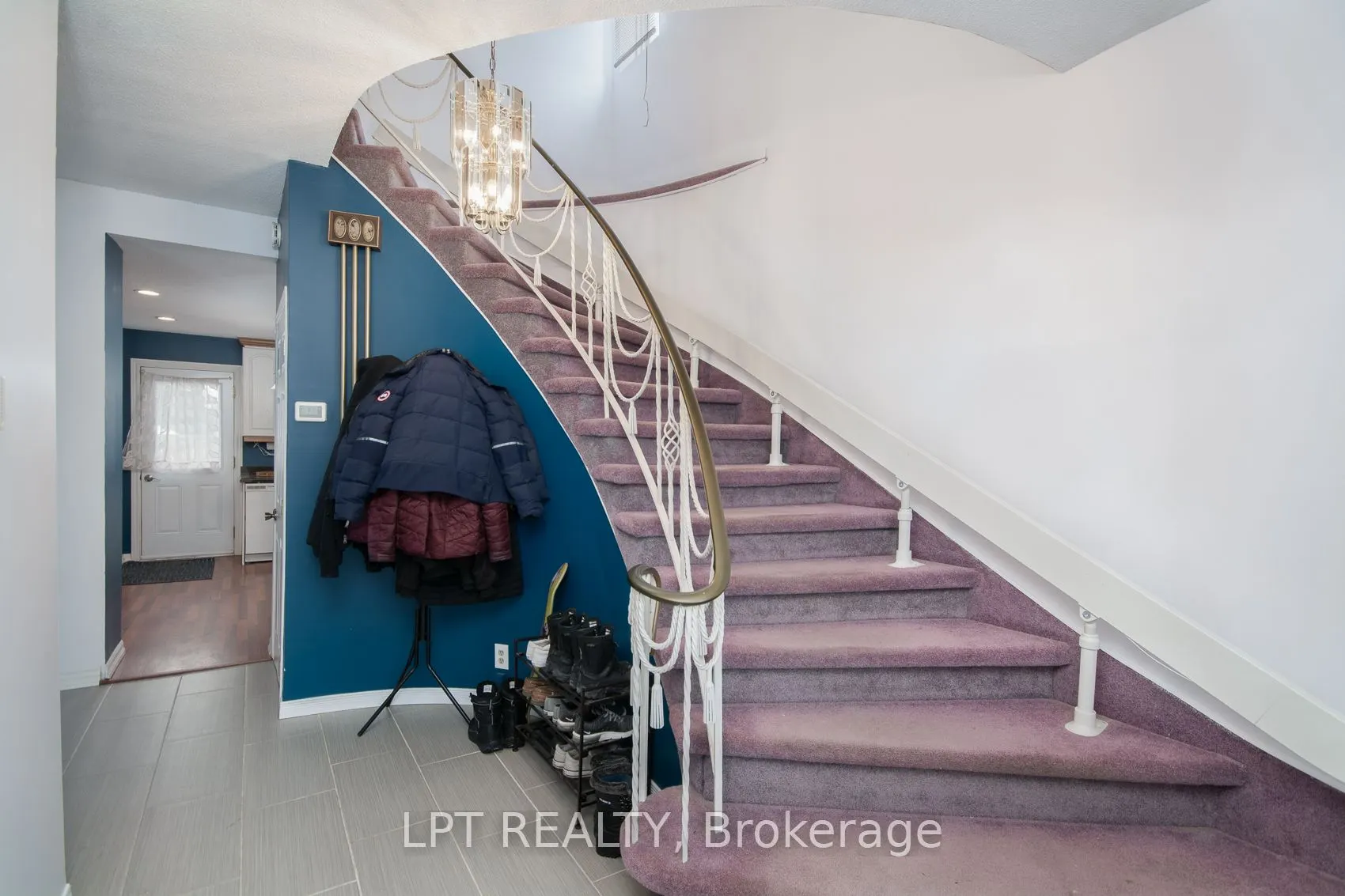 412 Montreal Road