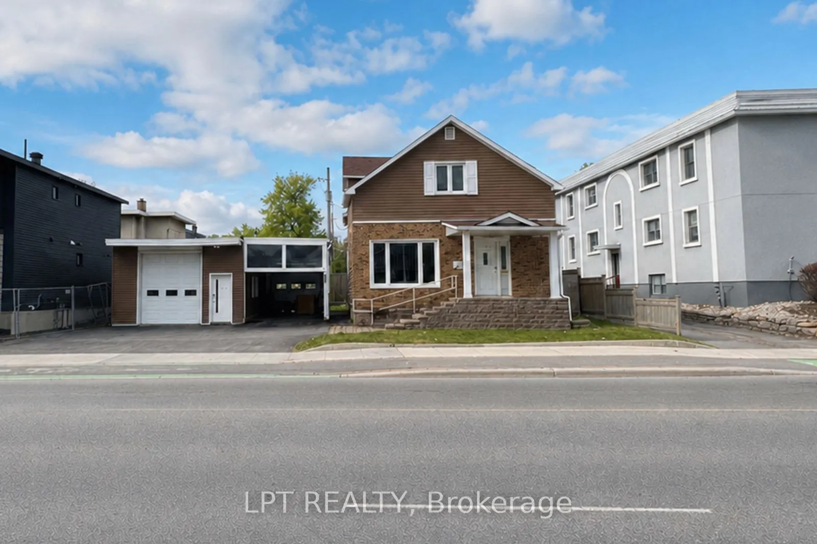 412 Montreal Road