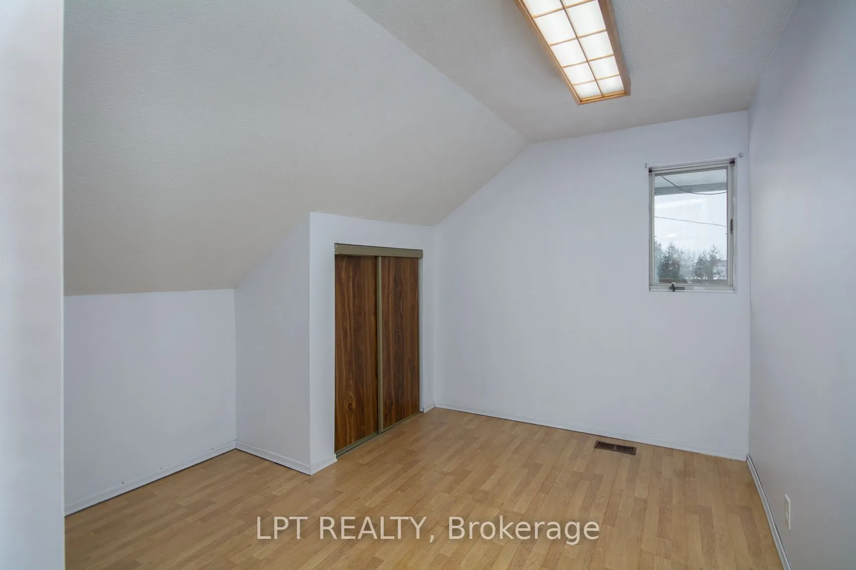 412 Montreal Road
