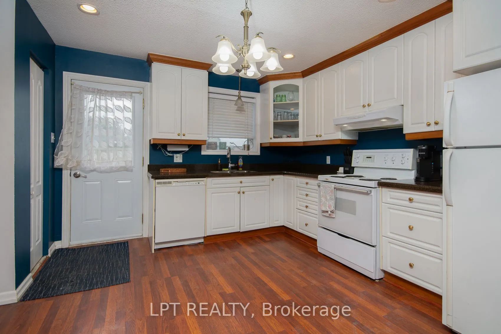 412 Montreal Road