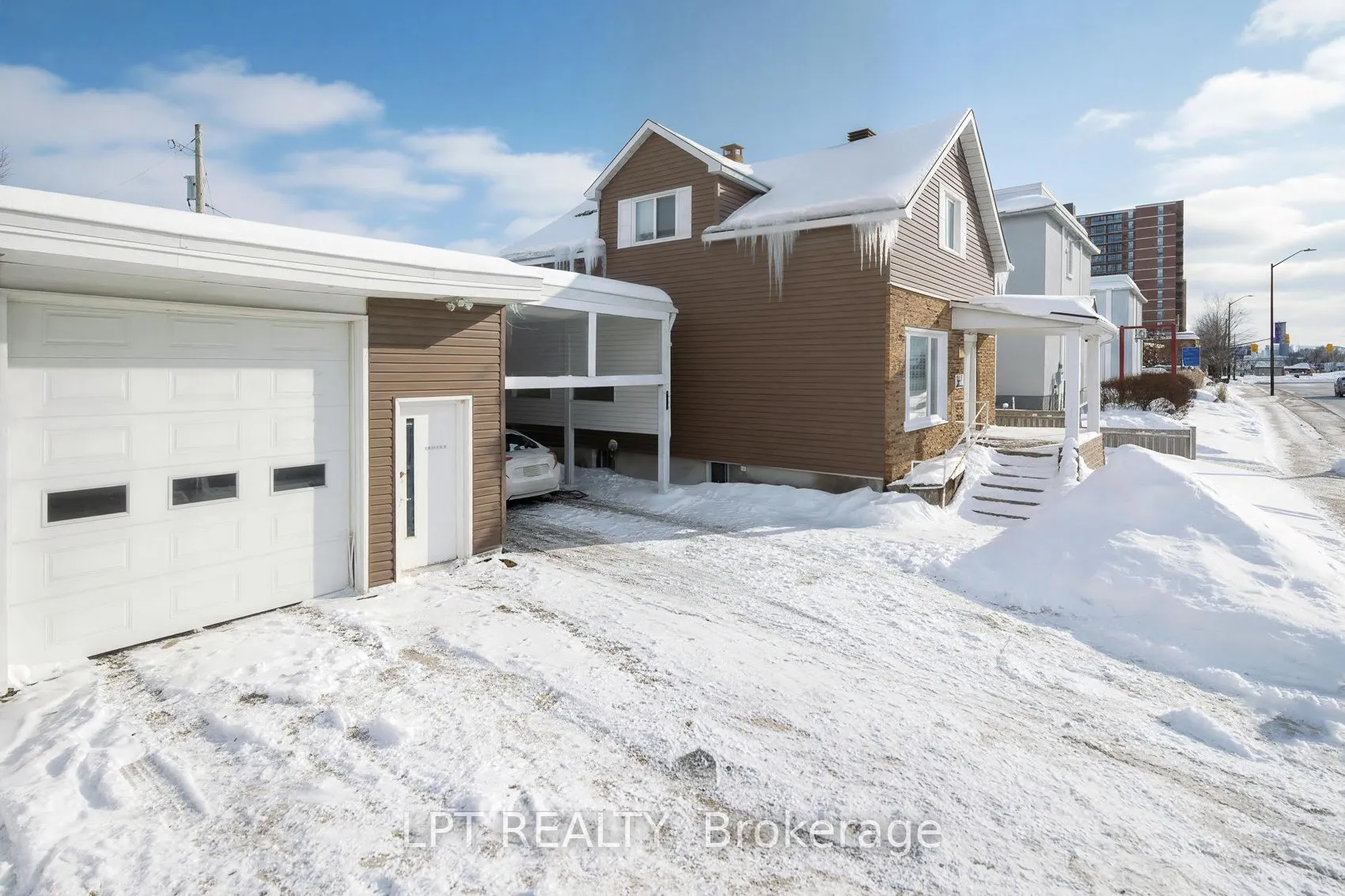 412 Montreal Road