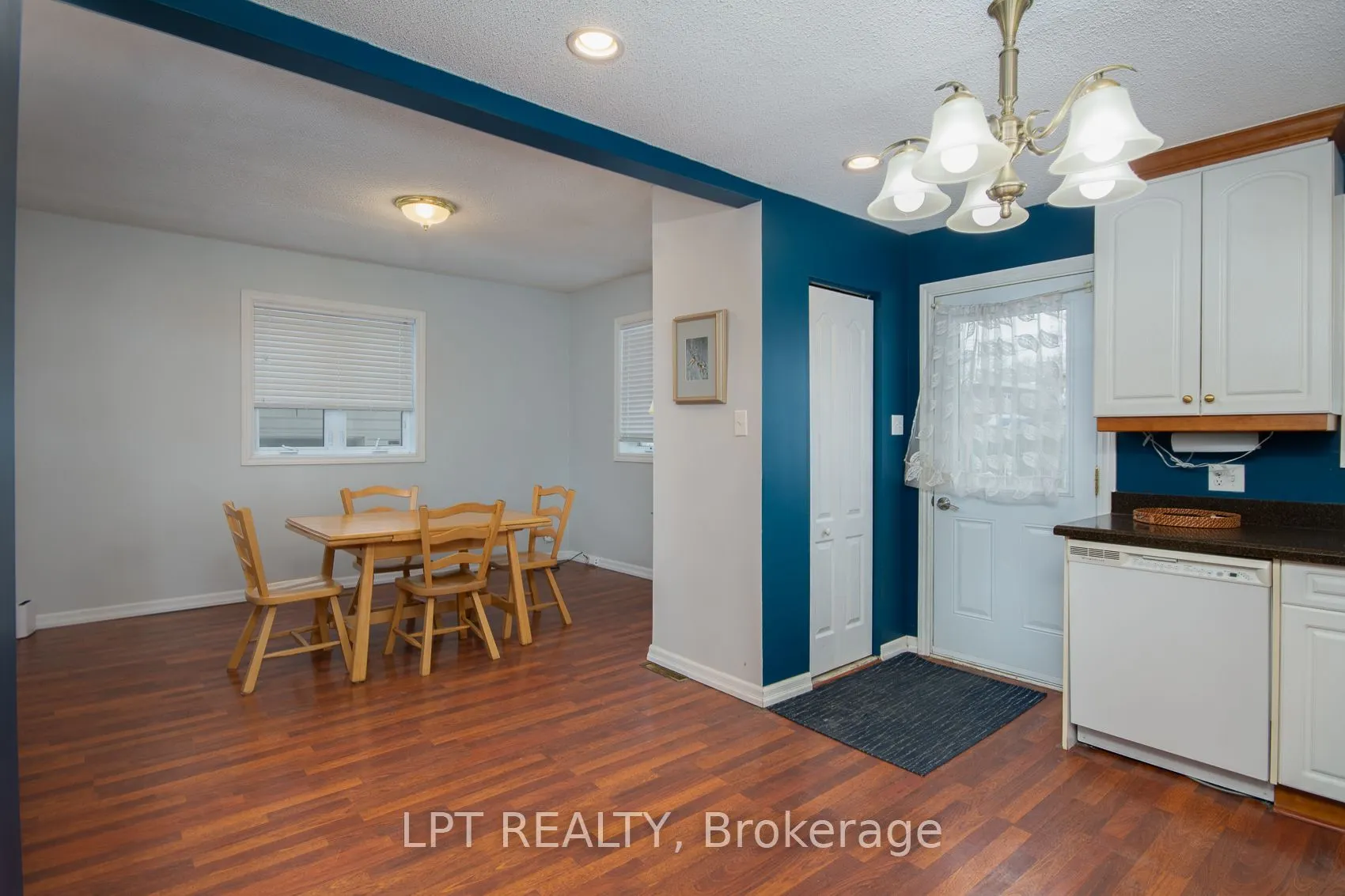 412 Montreal Road