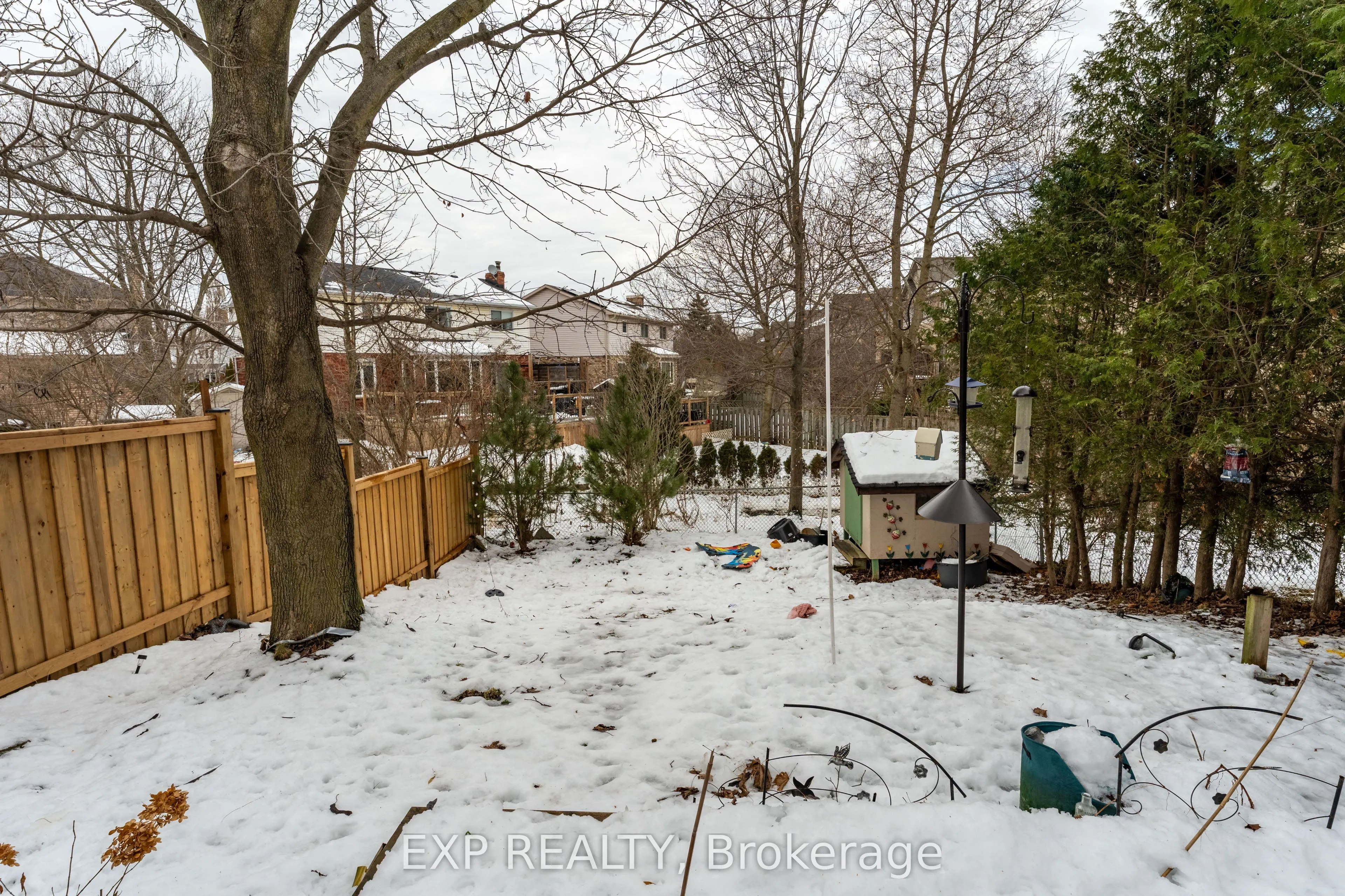 17 Glaceport Avenue