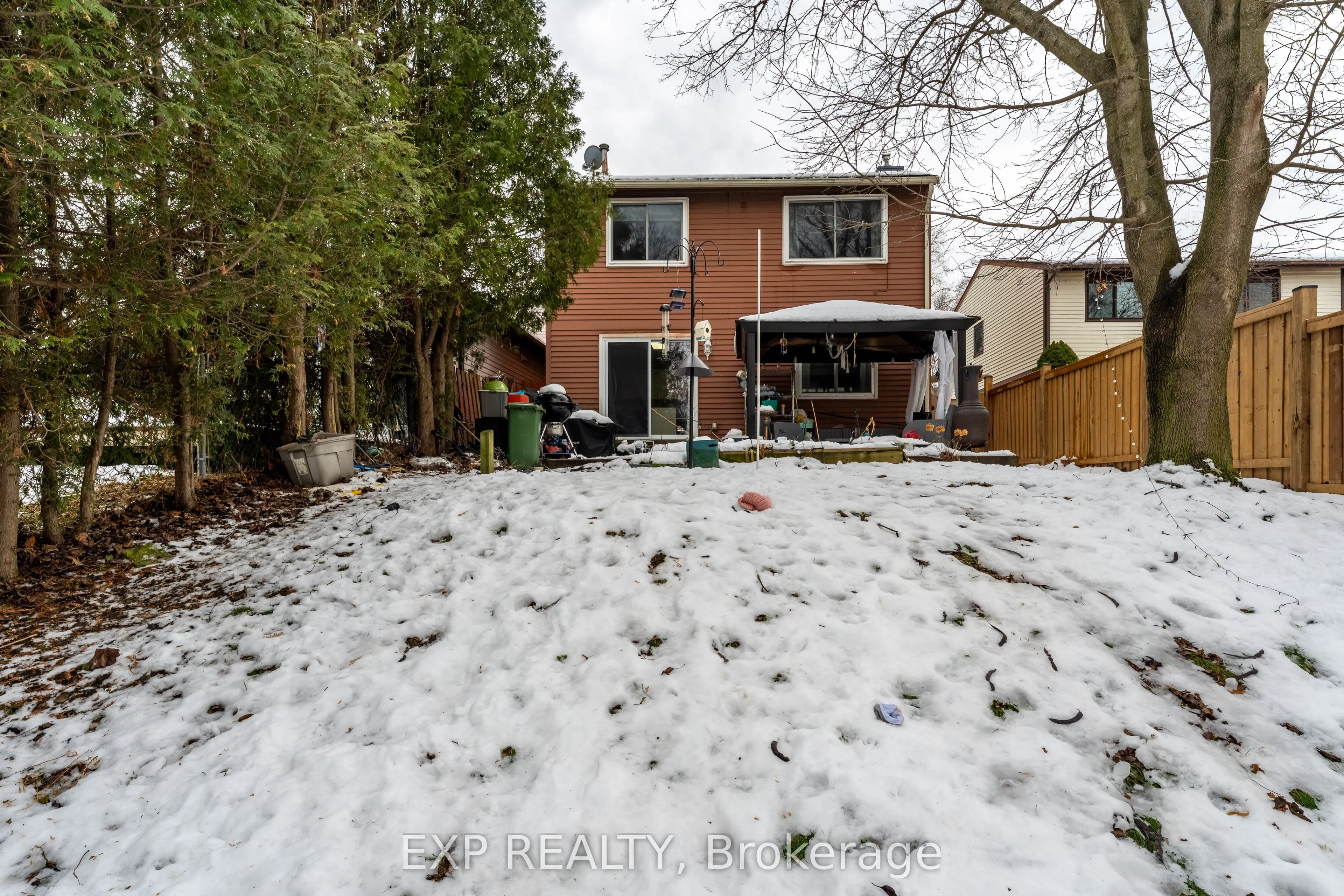 17 Glaceport Avenue