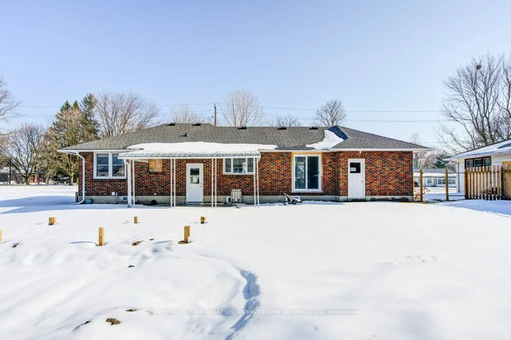 243 King Street E