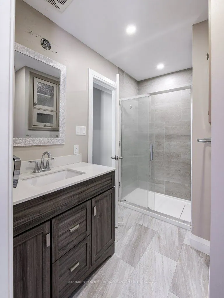 243 King Street E