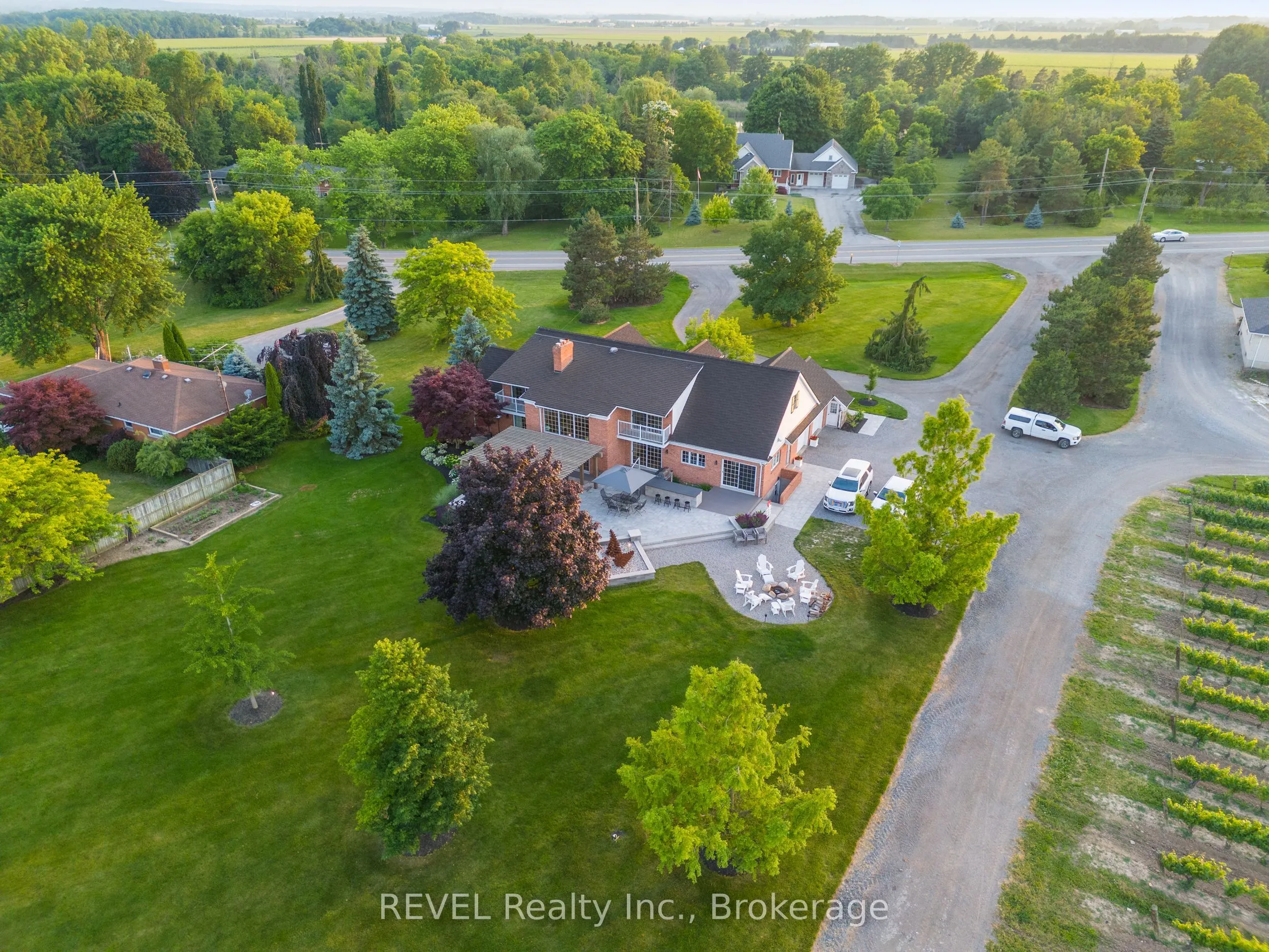 1275 Four Mile Creek Road