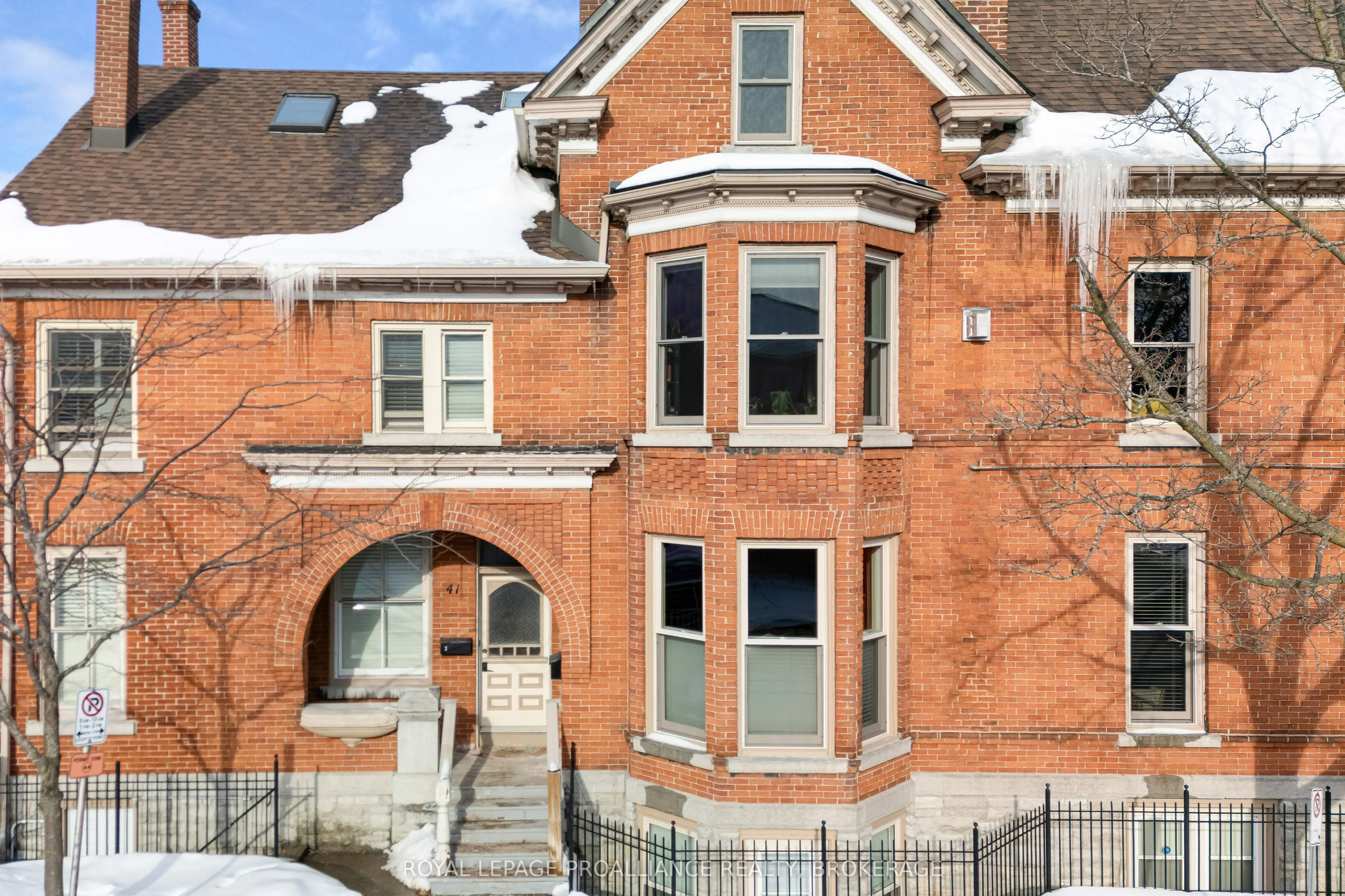 41 William Street #2