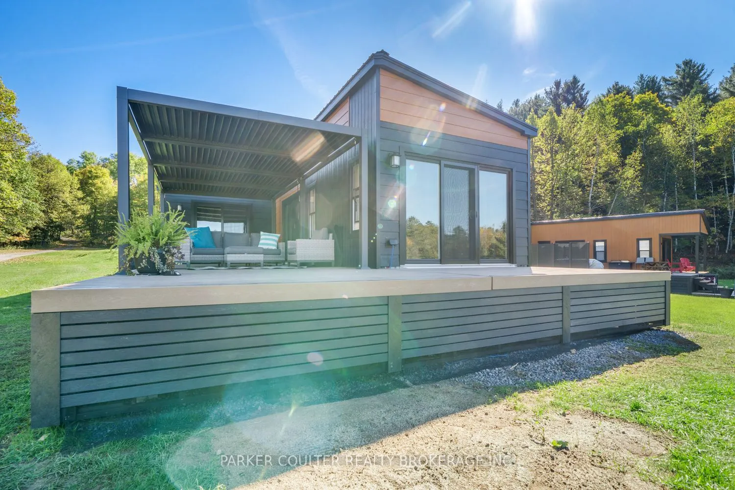1366 Rosseau Lake Rd 2