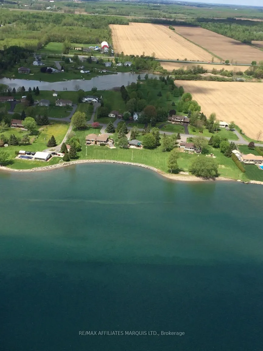 11728 Lakeshore Drive