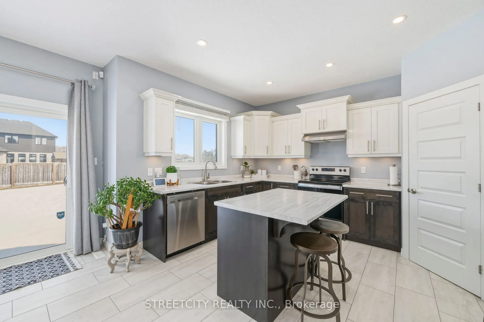 102 Timberwalk Trail