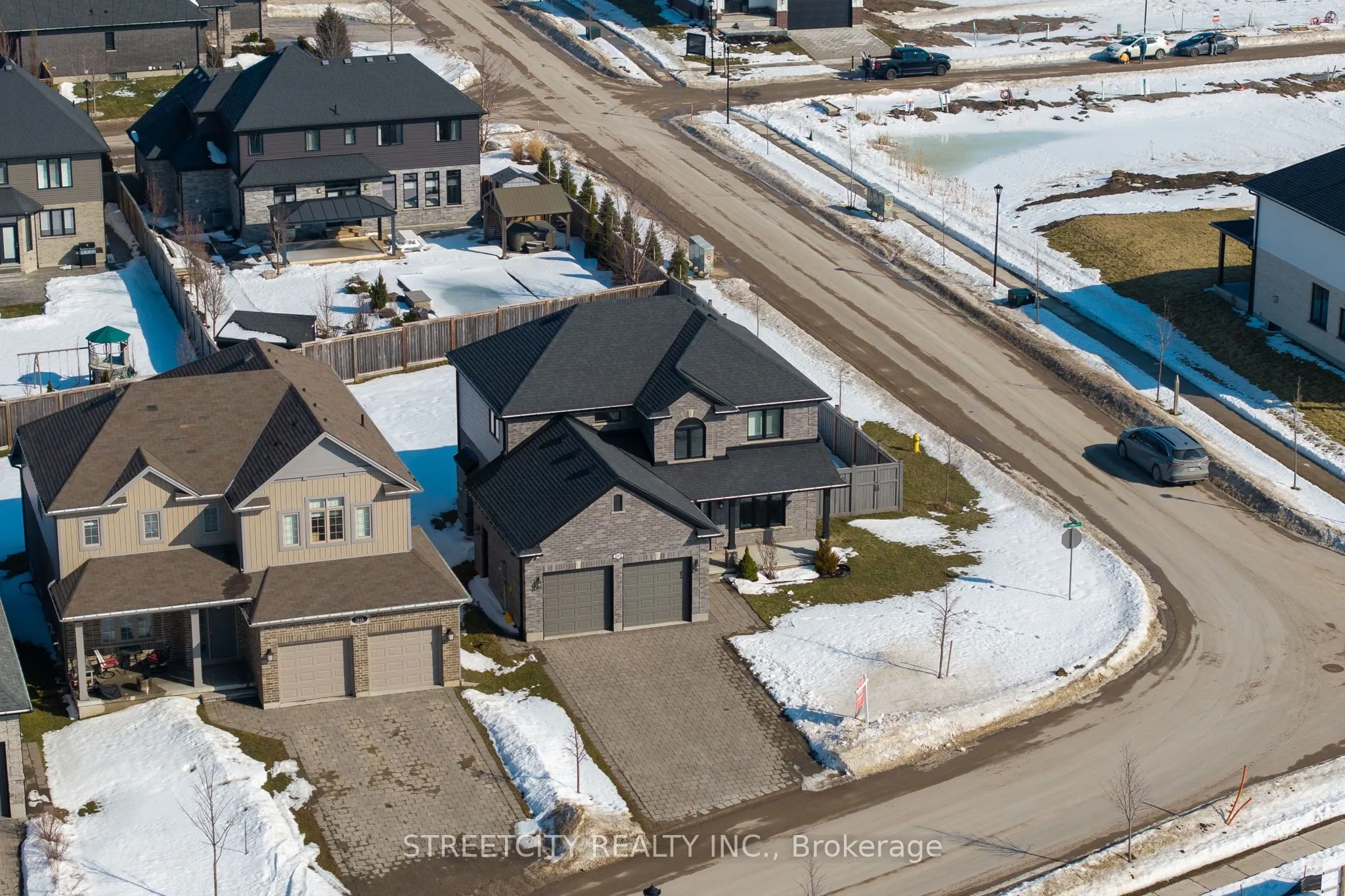 102 Timberwalk Trail