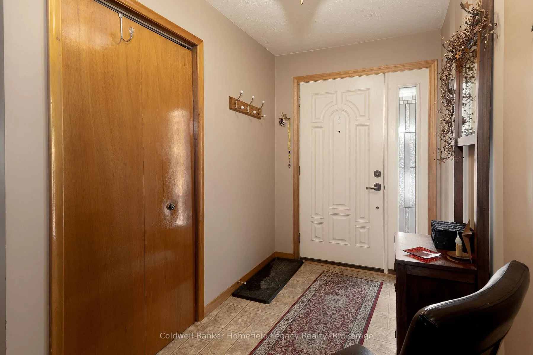 120 Jones Street W