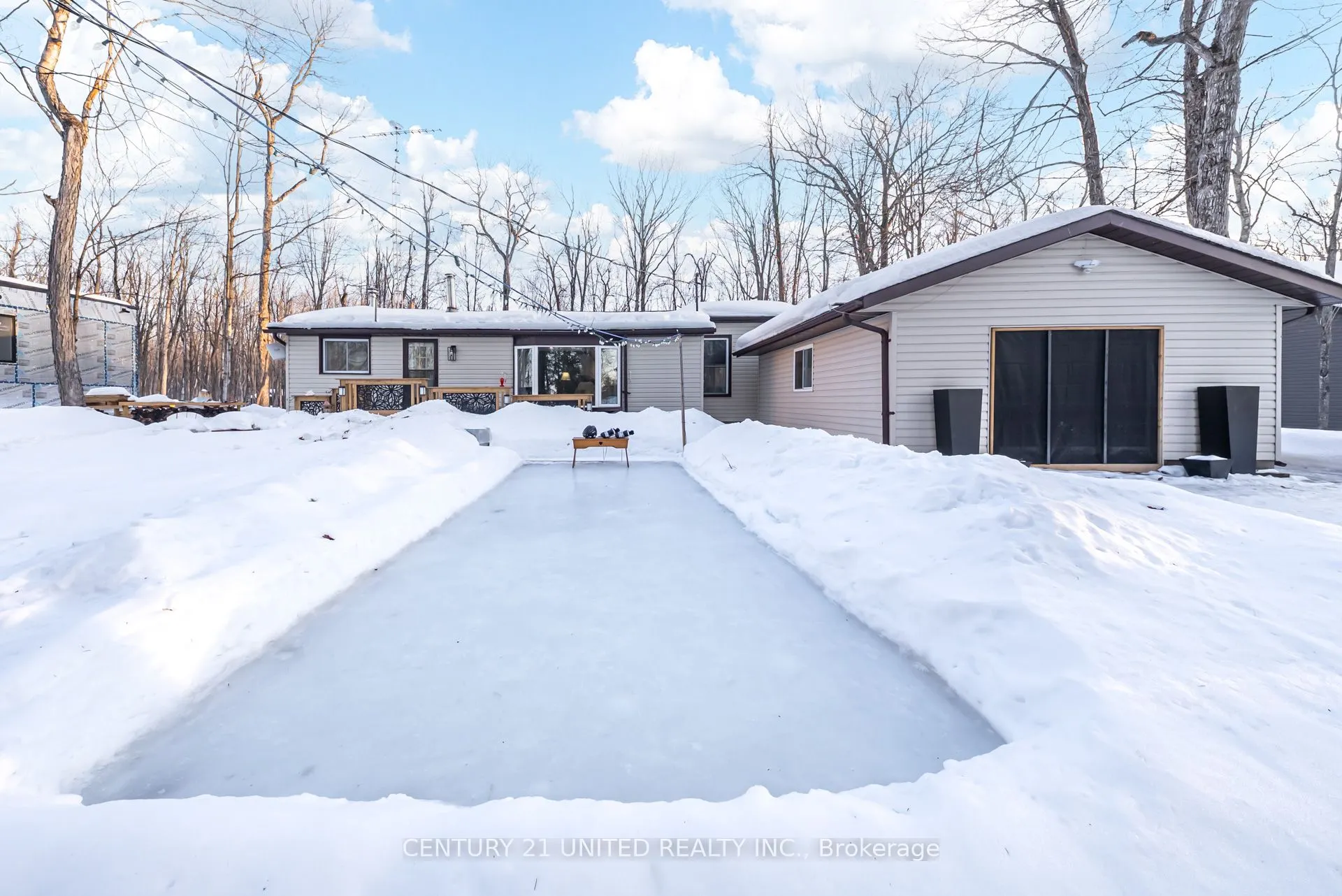 32 Teds Lane
