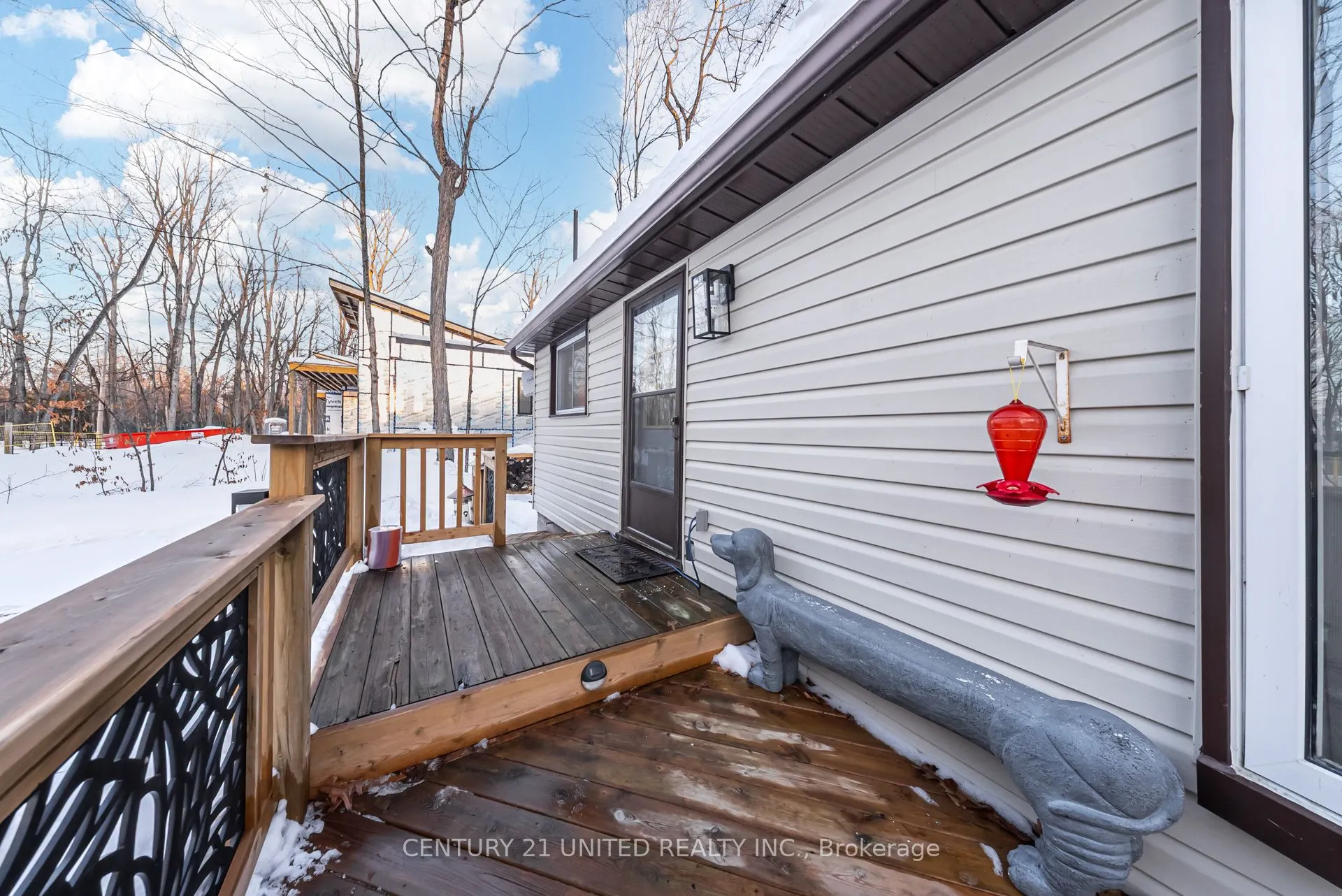 32 Teds Lane