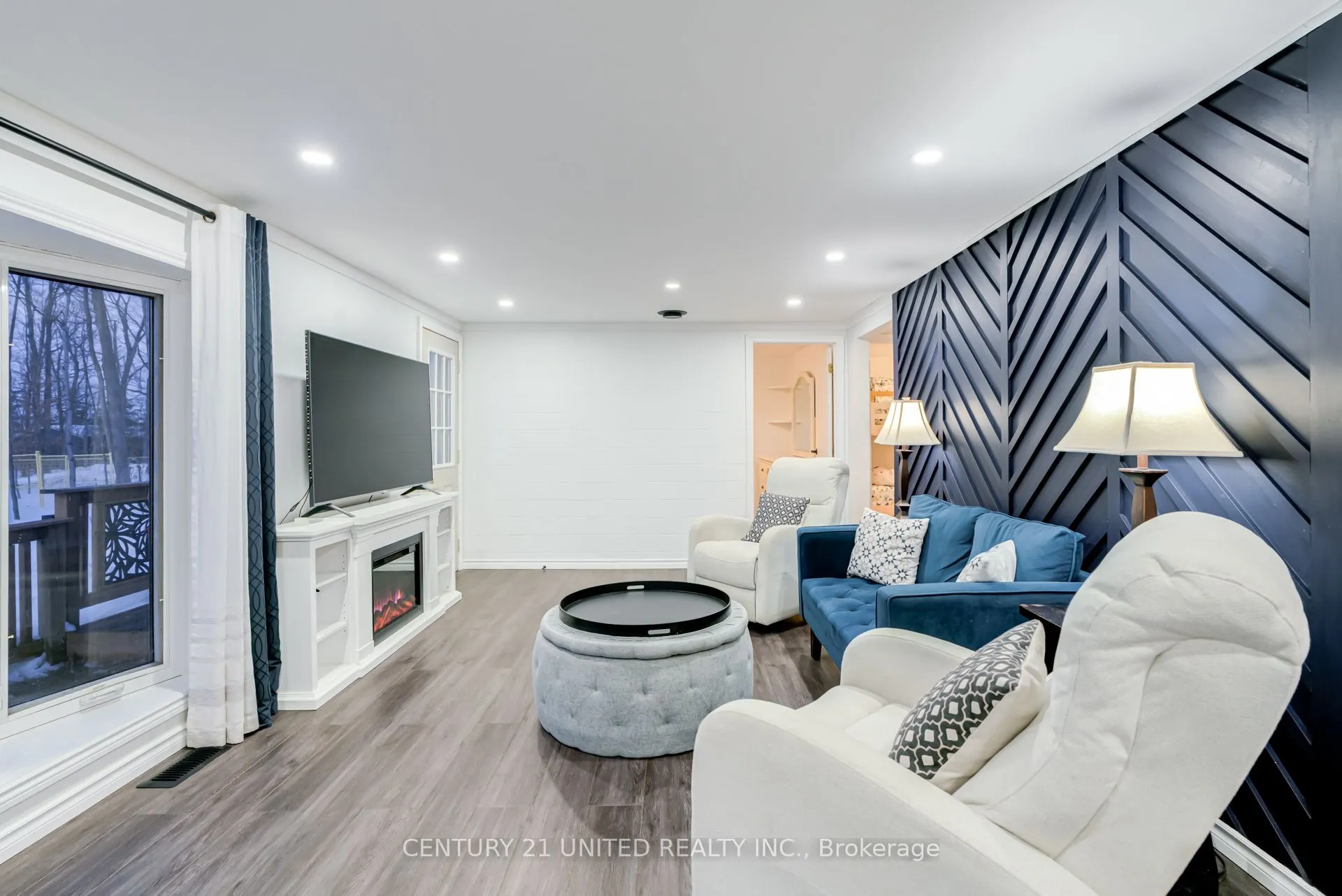 32 Teds Lane