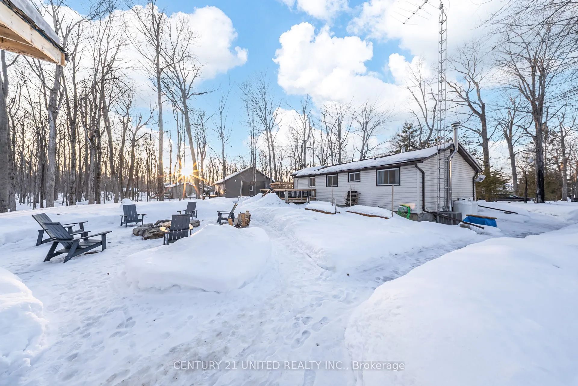 32 Teds Lane