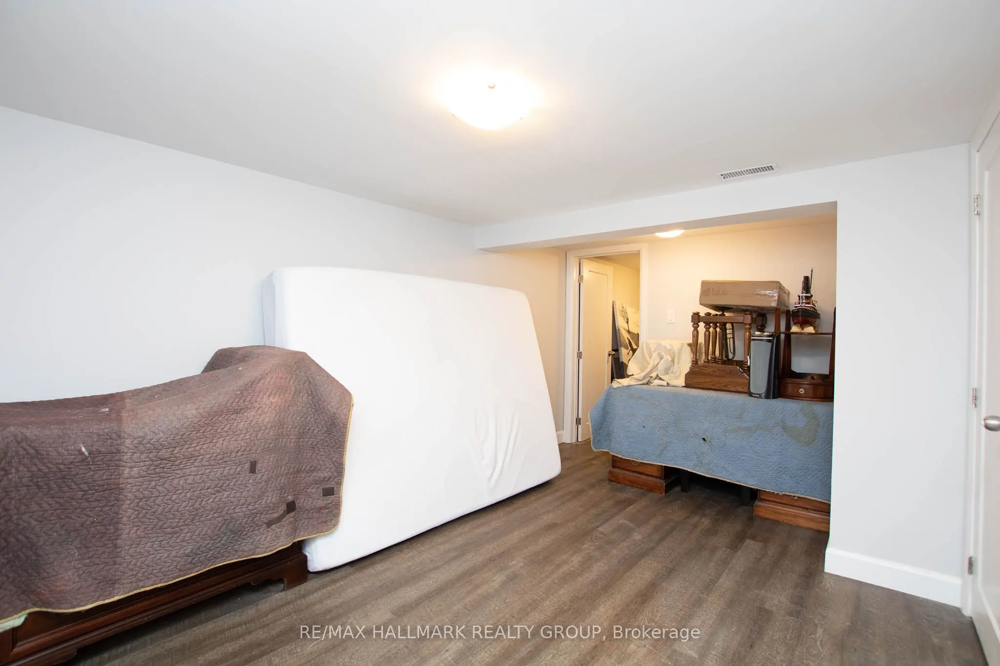 929 Merivale Road