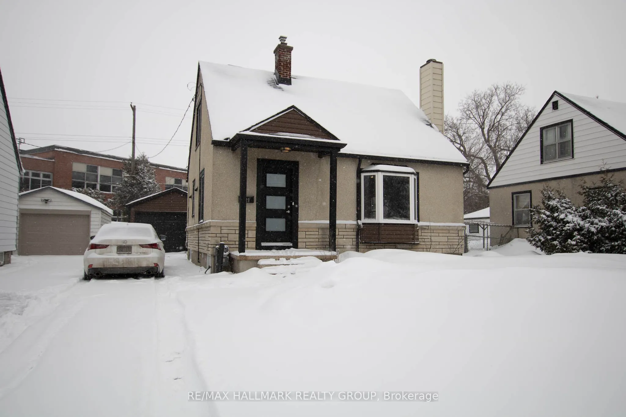 929 Merivale Road