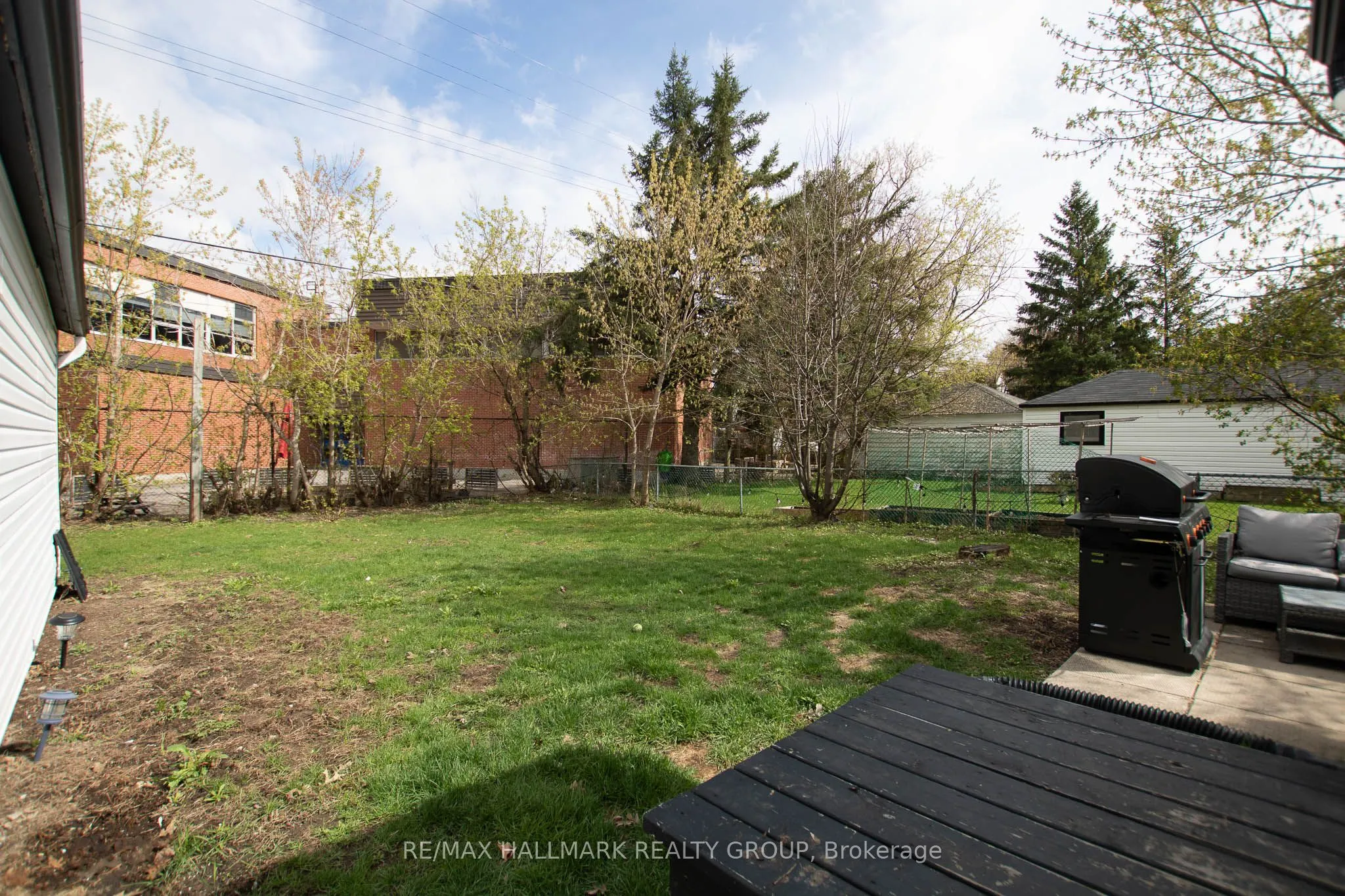 929 Merivale Road