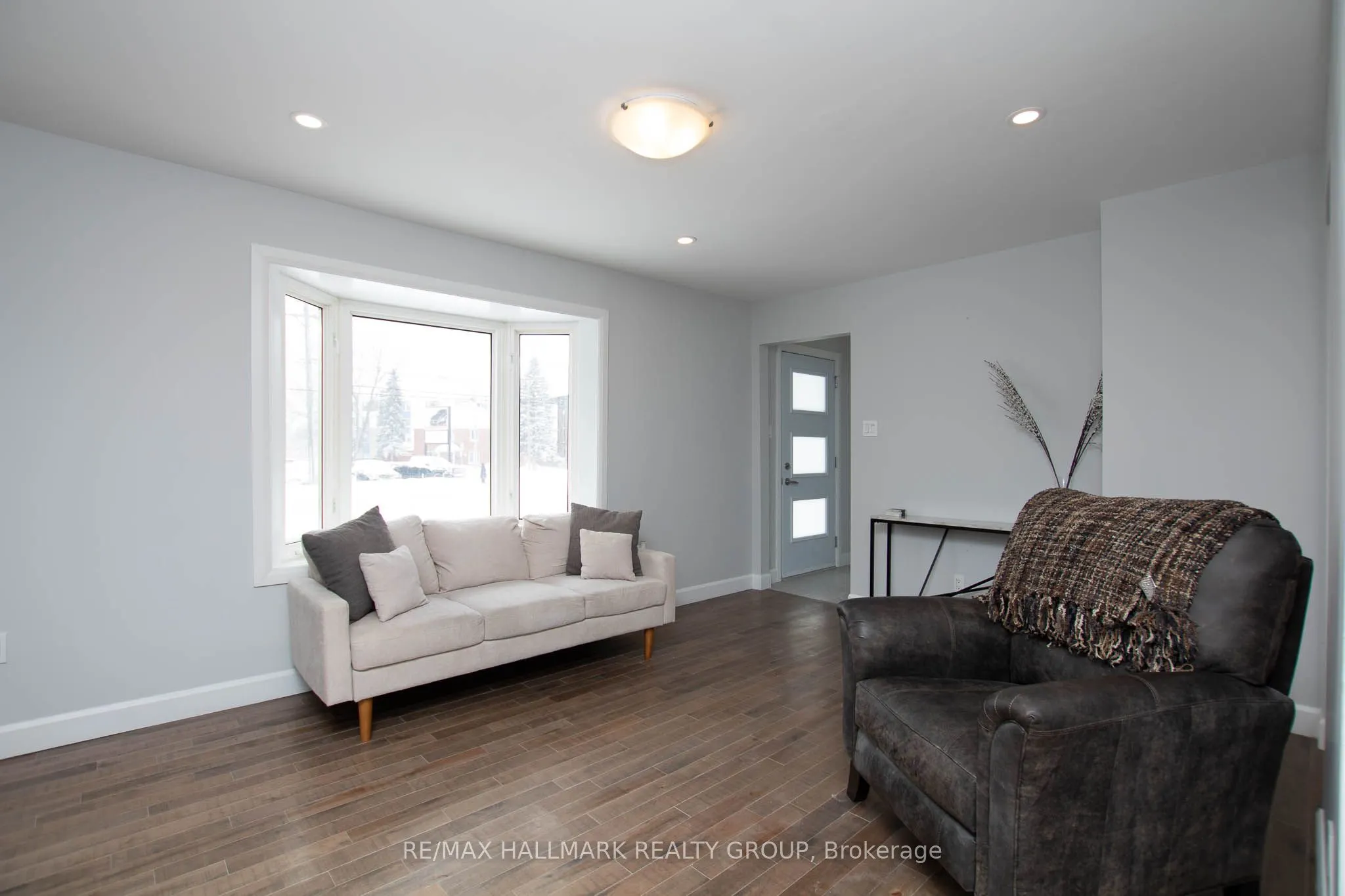 929 Merivale Road