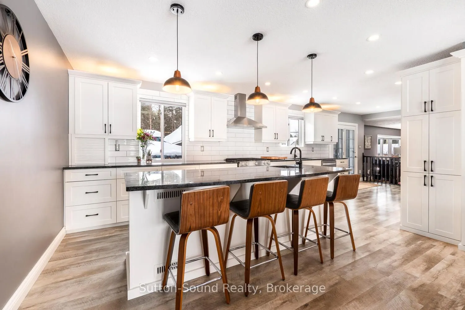35 Pine Tree Drive