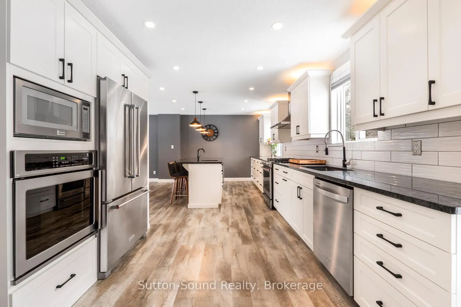 35 Pine Tree Drive