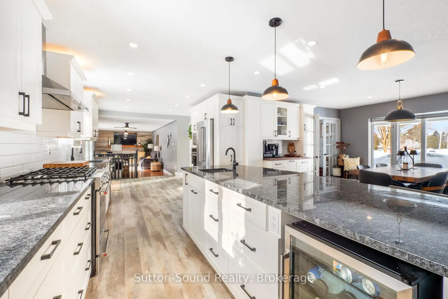 35 Pine Tree Drive