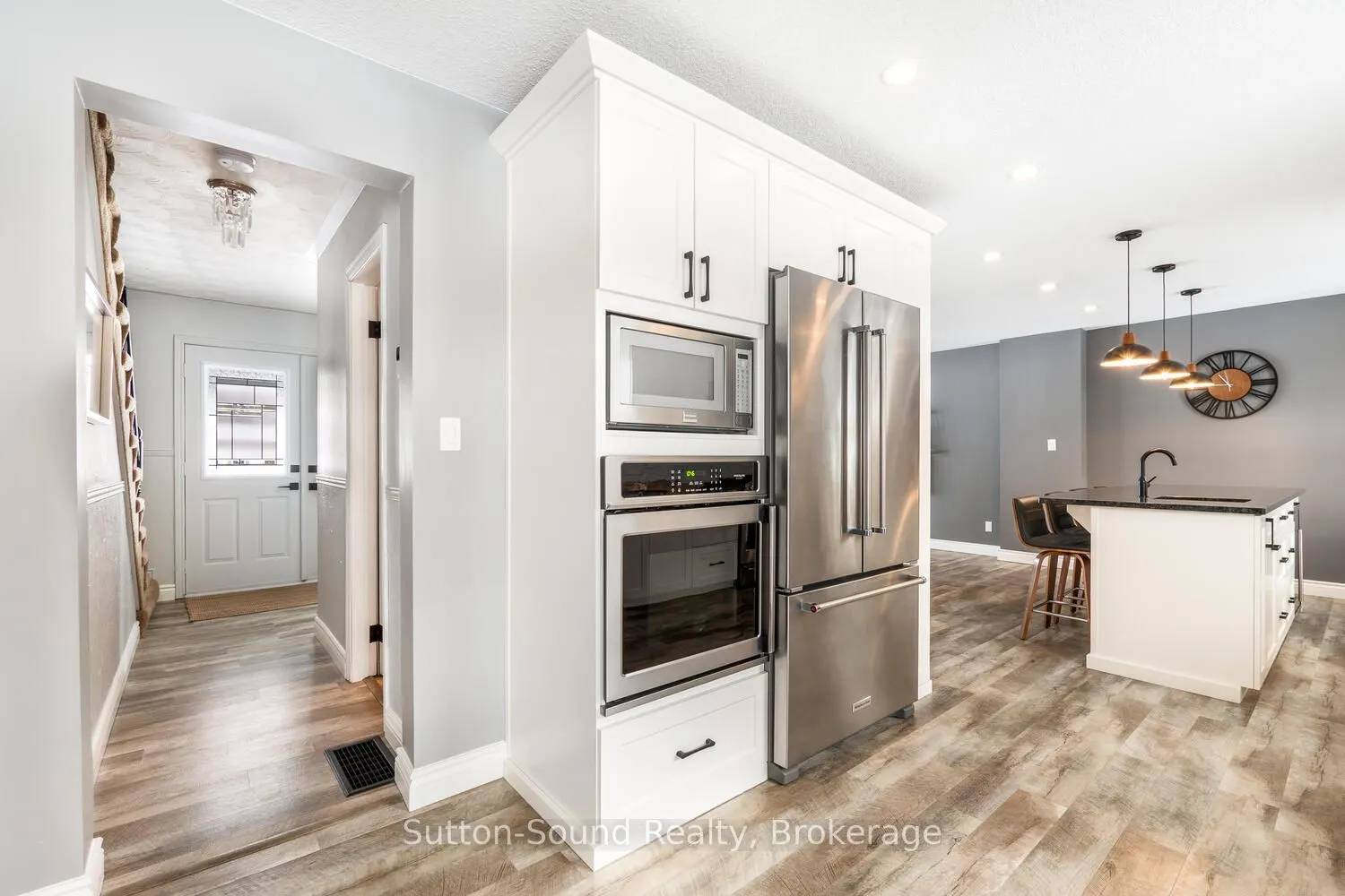 35 Pine Tree Drive