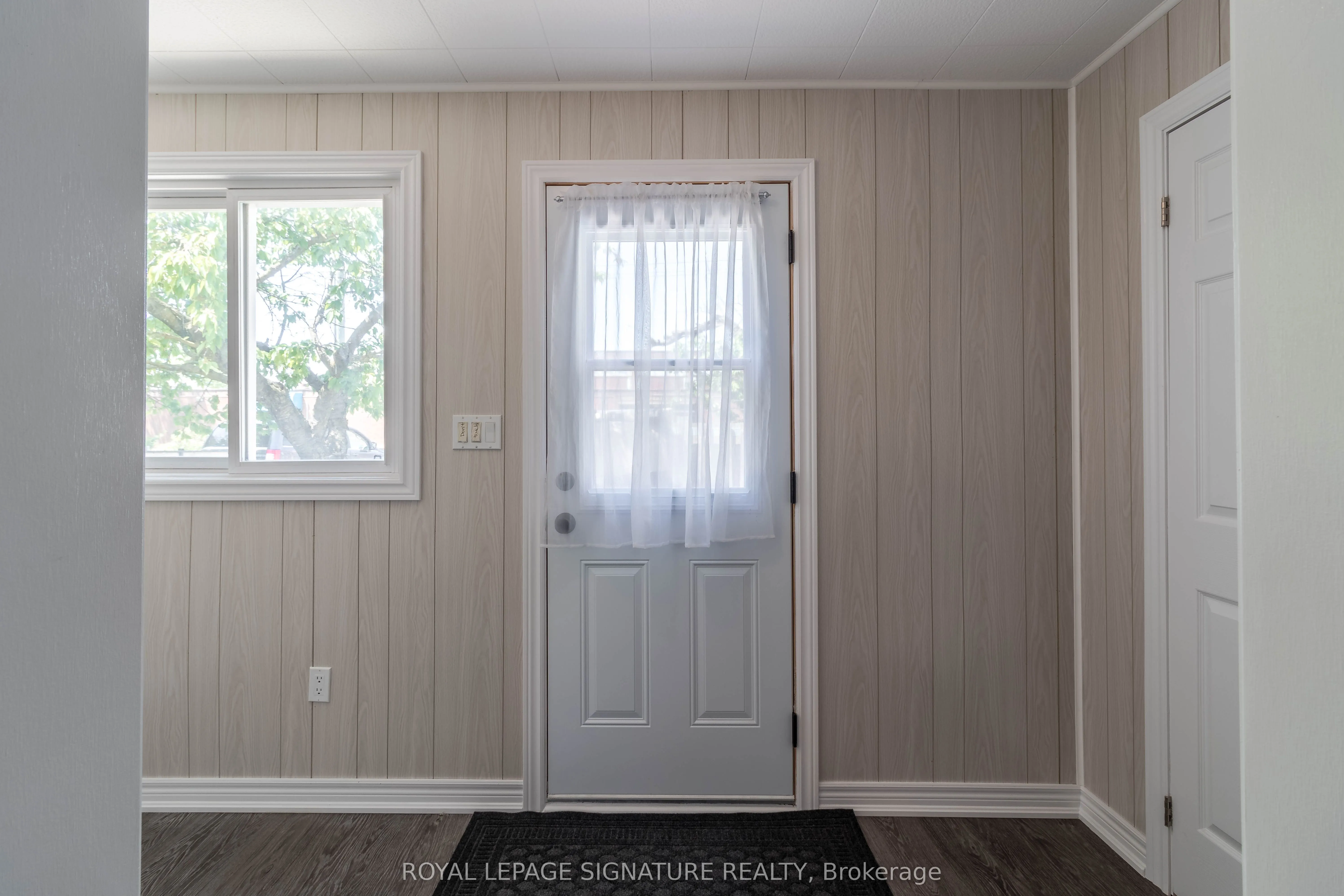 23 Sullivan Avenue