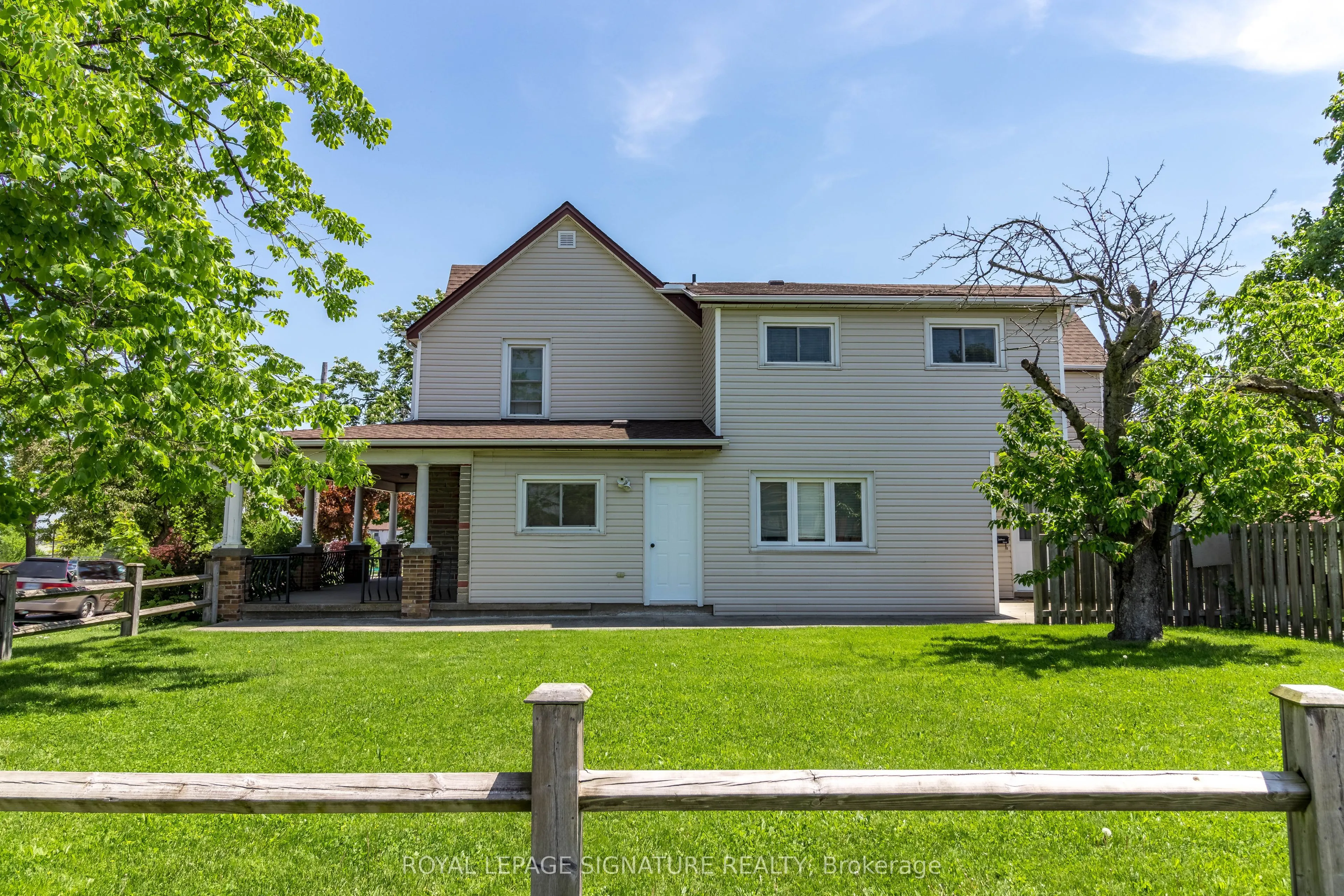 23 Sullivan Avenue