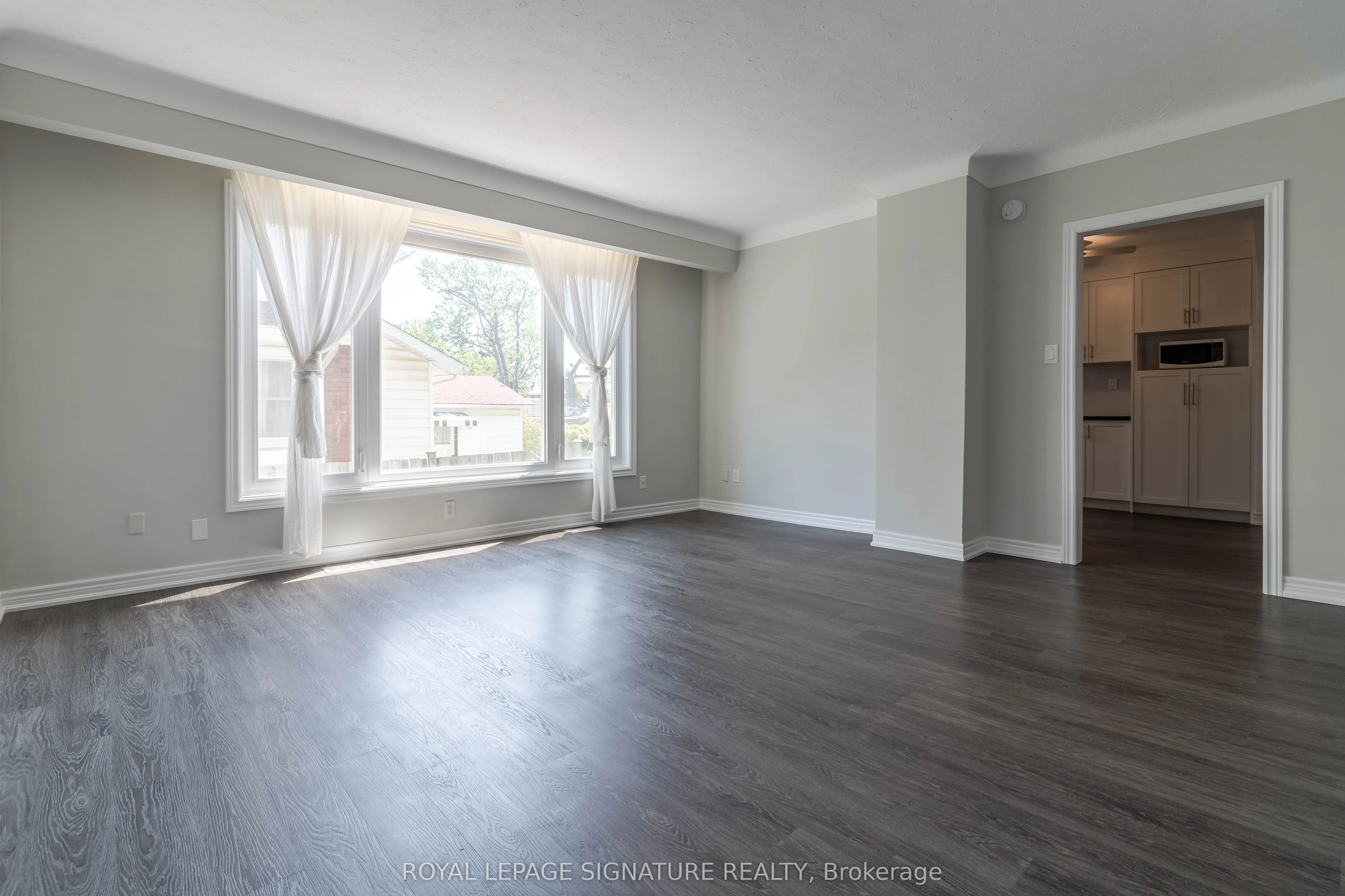 23 Sullivan Avenue