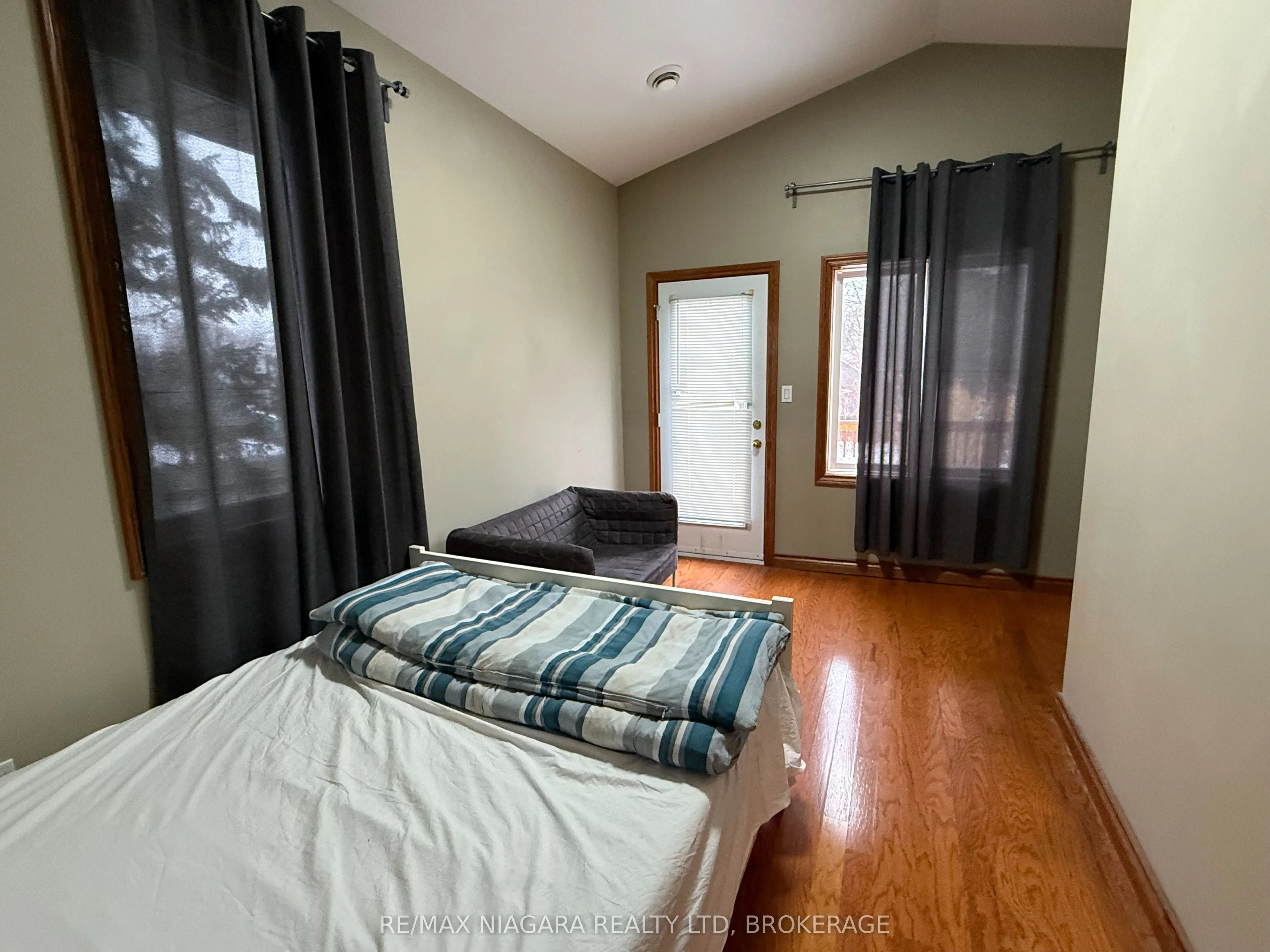 177 Niagara Boulevard
