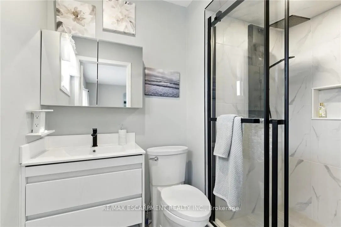 360 Silverbirch Boulevard #16