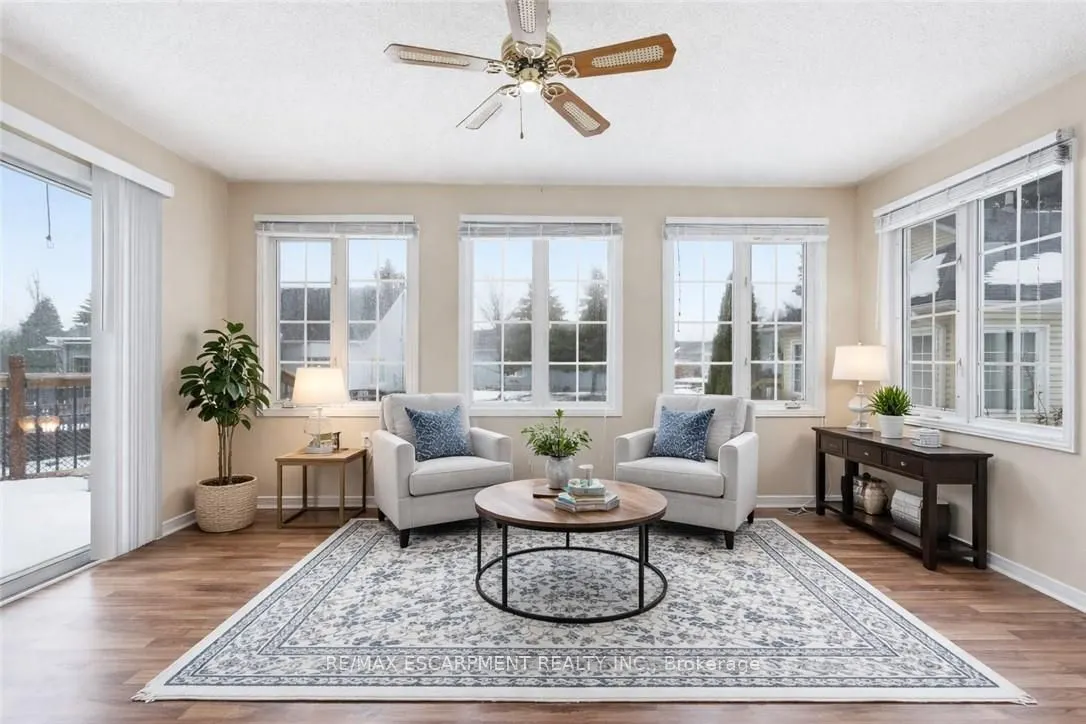 360 Silverbirch Boulevard #16