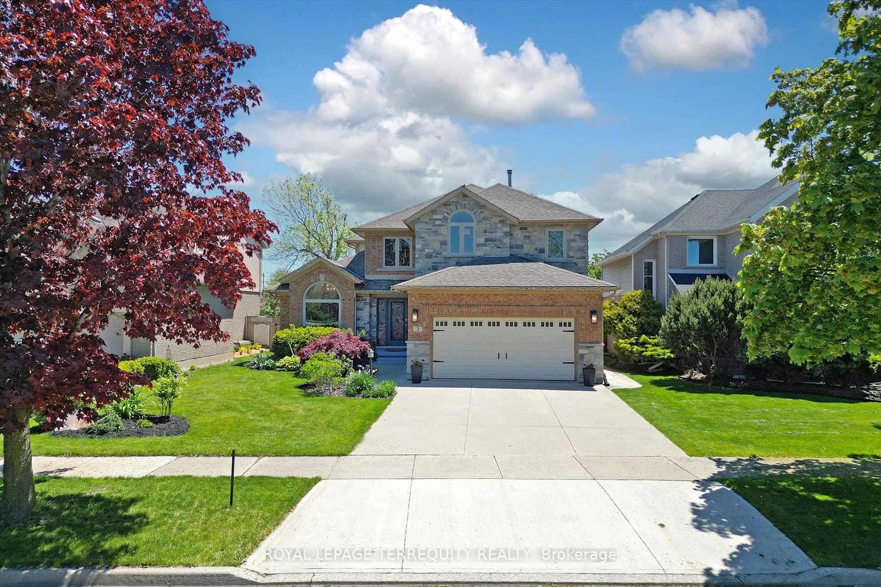 3 Riviera Ridge