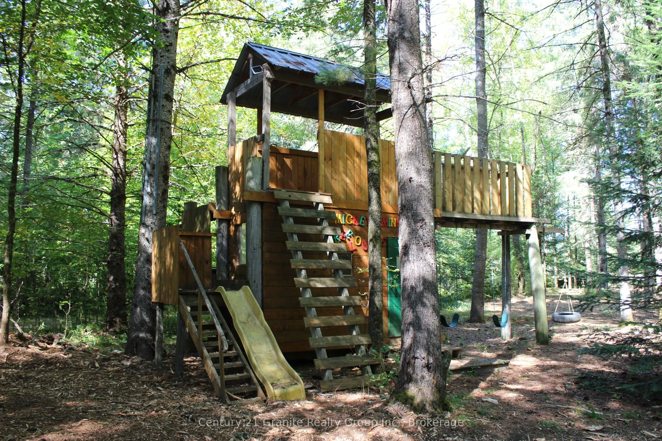 1082 Green Lake Road