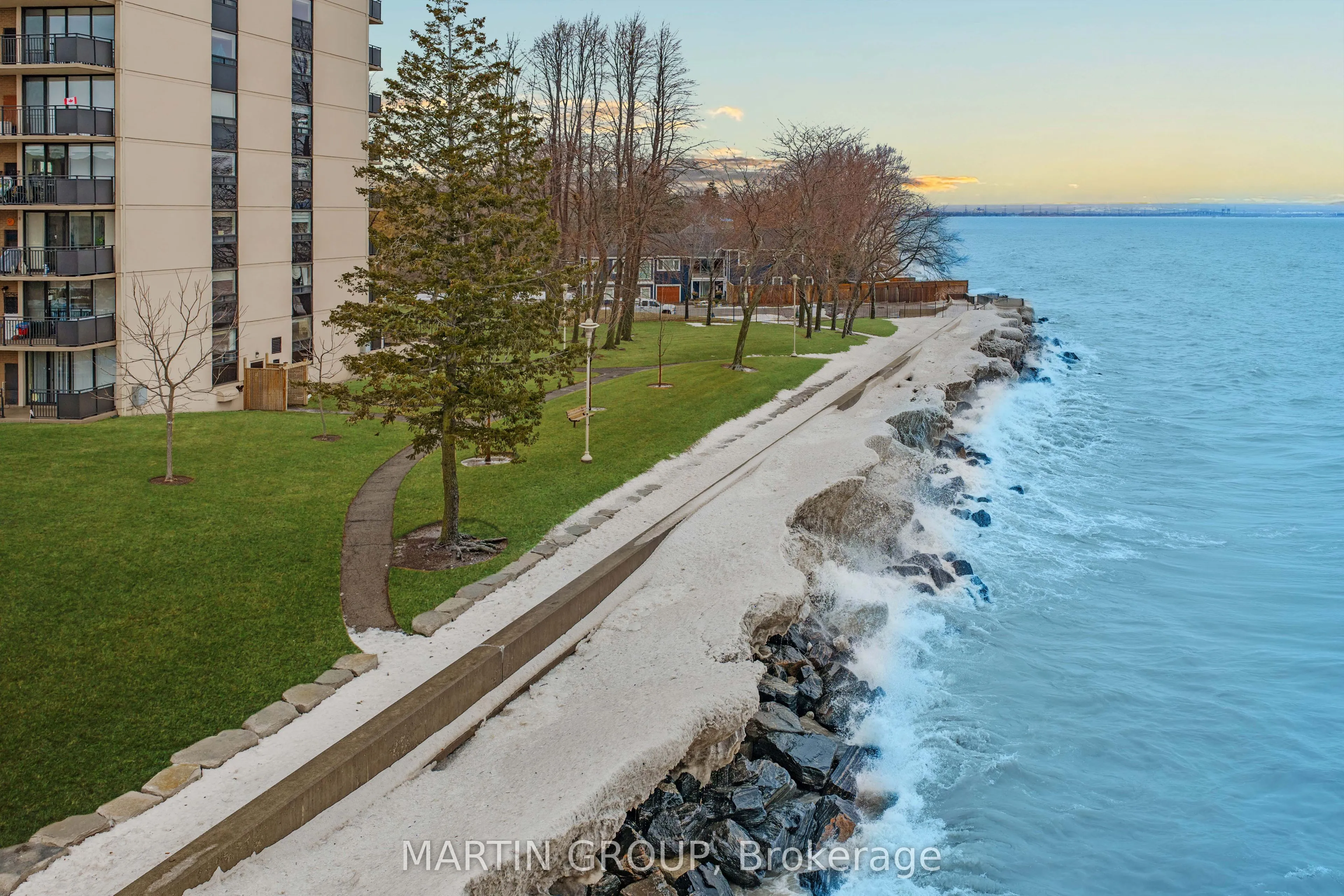 500 Green Road #1406
