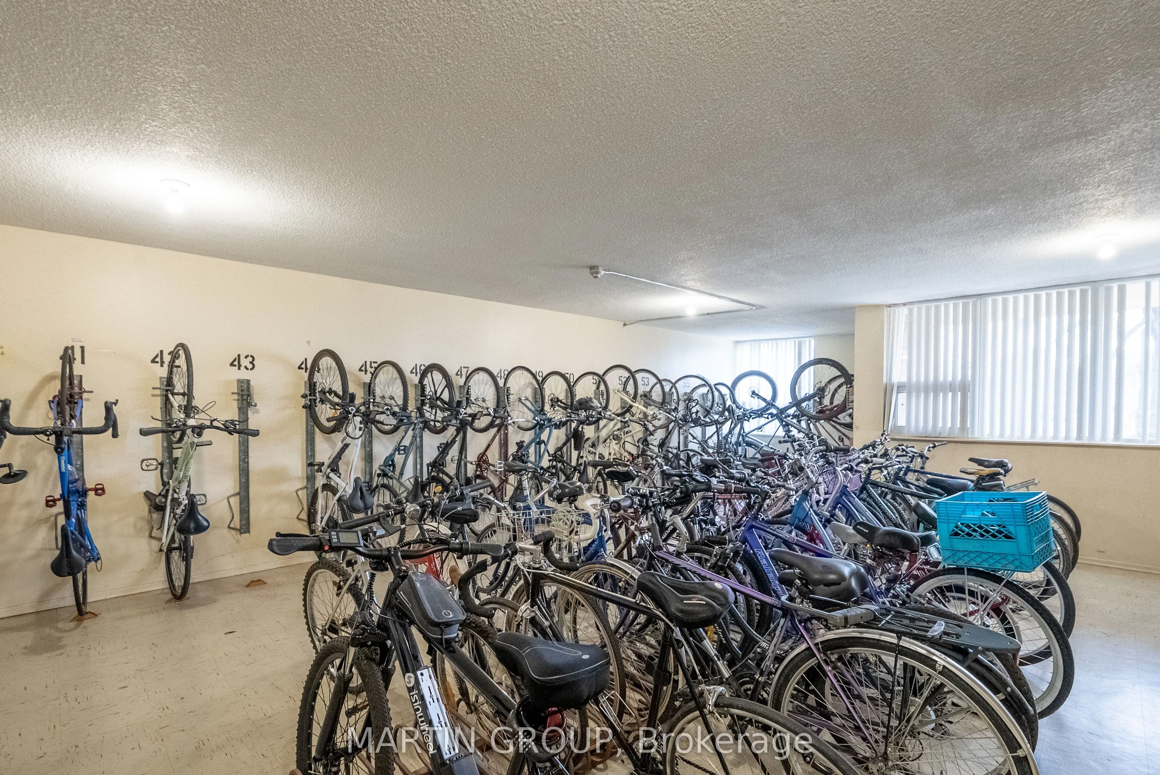 500 Green Road #1406